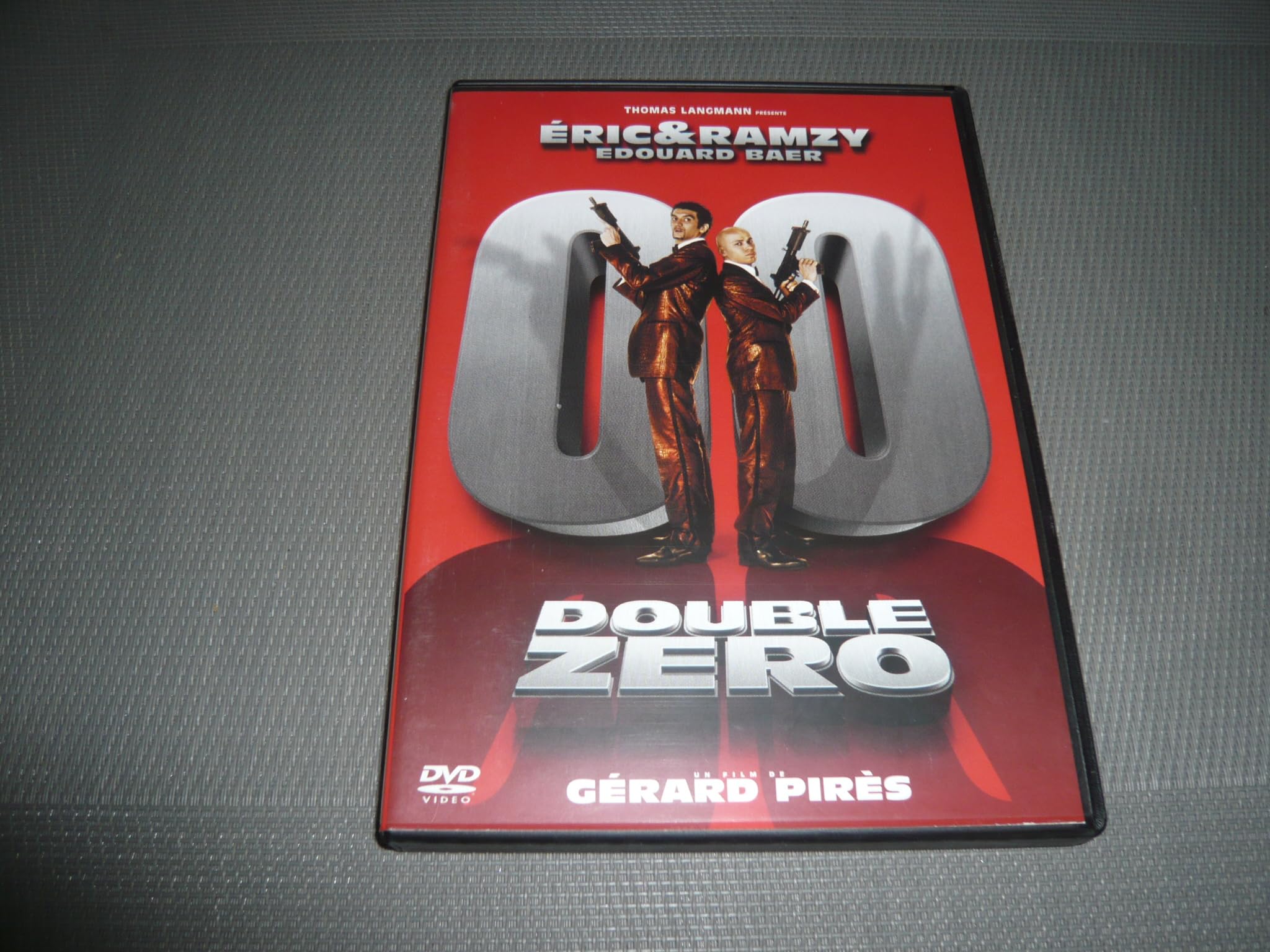 DOUBLE ZERO-ERIC AND RAMZY - D: Amazon.co.uk: EricJudor, RamzyBedia,  EdouardBaer, GeorgiannaRobertson, FrançoisChattot, Gérard Pirès: DVD &  Blu-ray