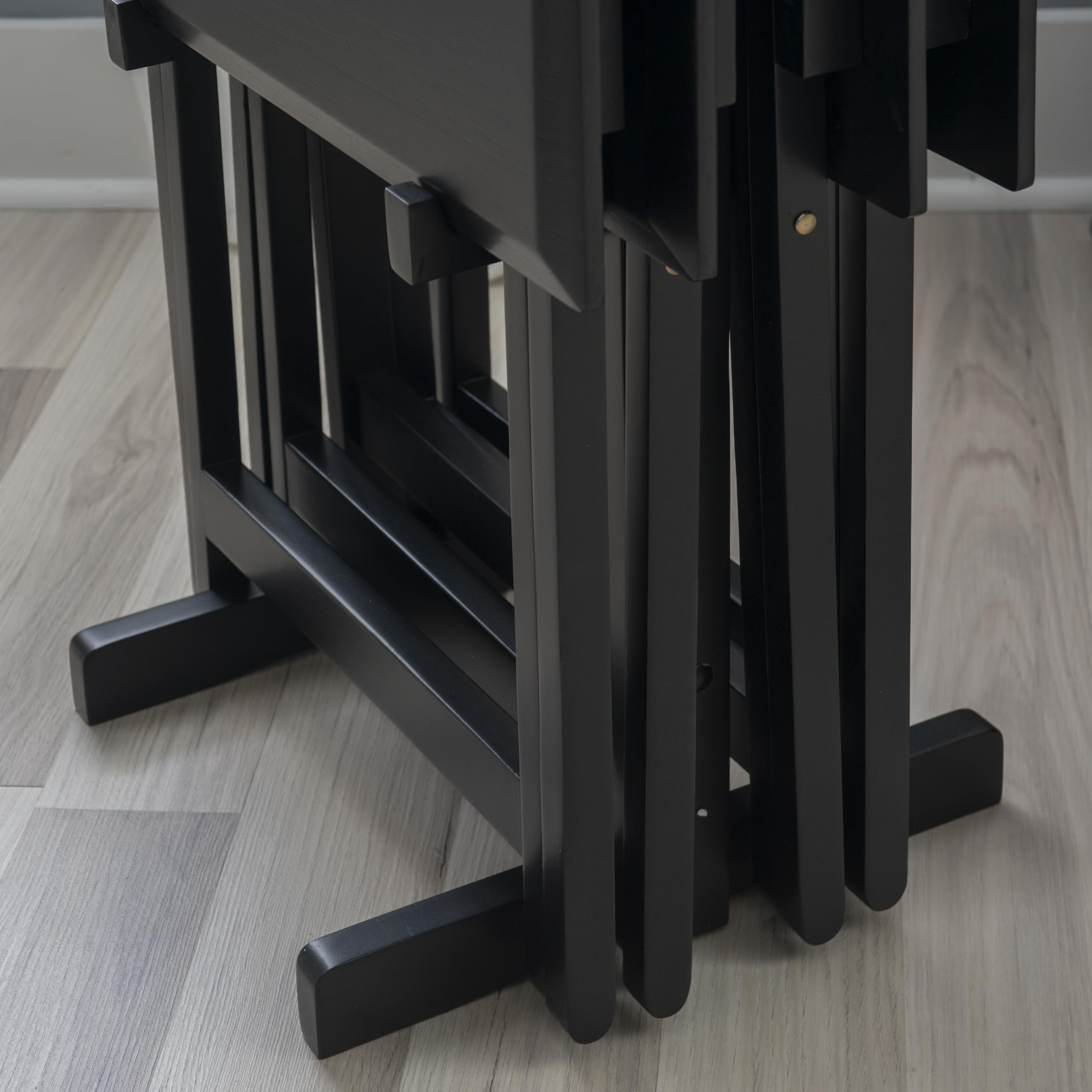 Linon Kearney-Juego de Mesa Plegable de Cinco Piezas con Soporte anidable, Color Negro, Madera de ingeniería, Black