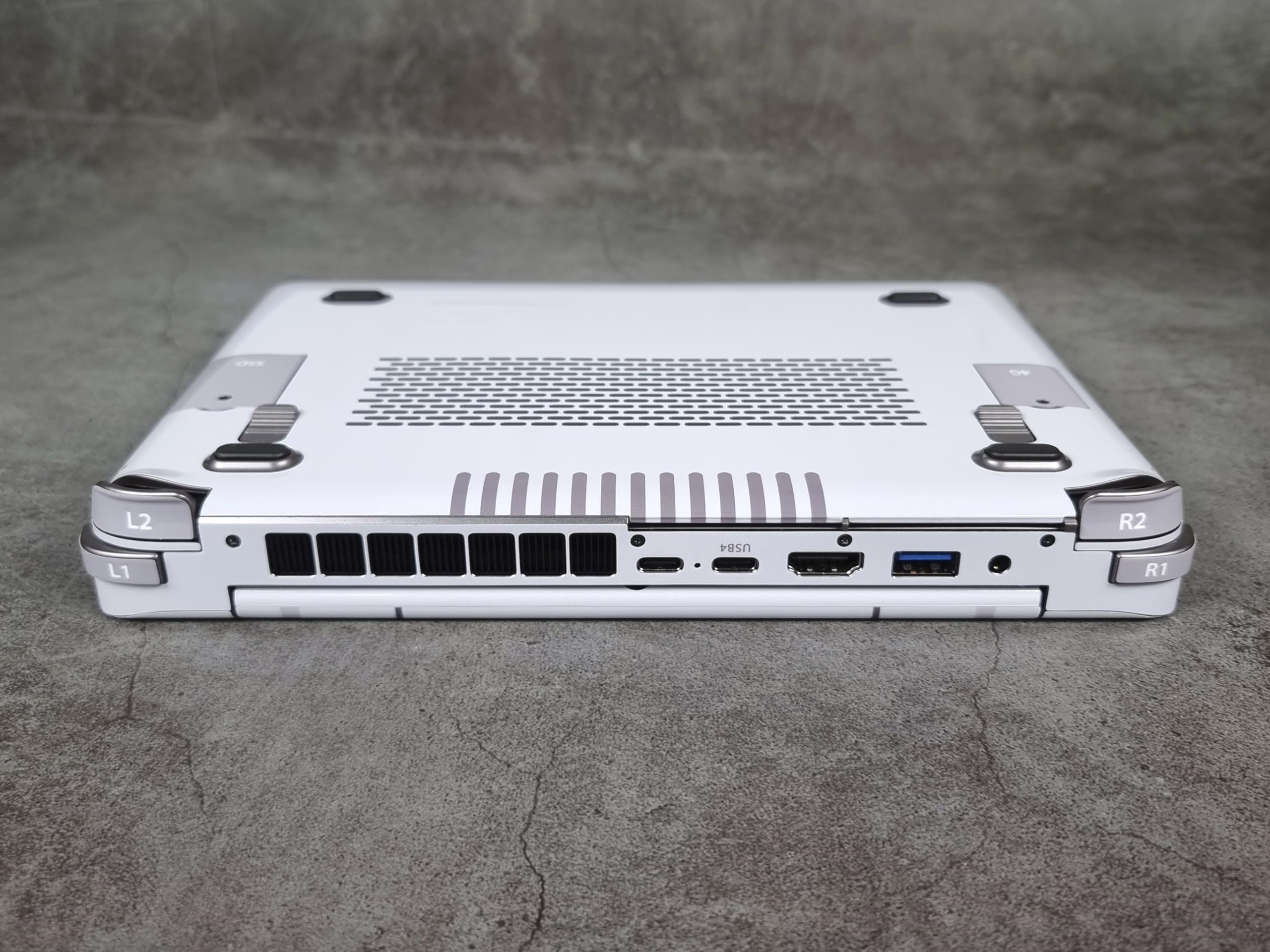Amazon.com: GPD Win Max 2 Matte Skin, Super Famicom Edition, Full