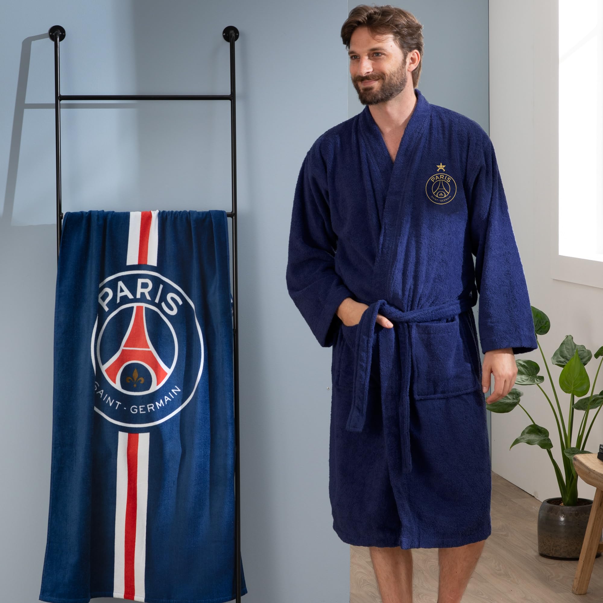 OMYDREAM PSG Europe Peignoir Homme Adulte | 100% Coton Bouclette | Brodé Cœur & Dos | Col Kimono | 2 Poches | Bleu