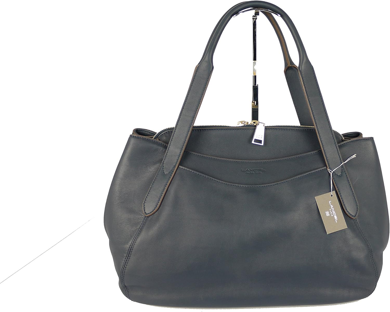 boutique lancel opera