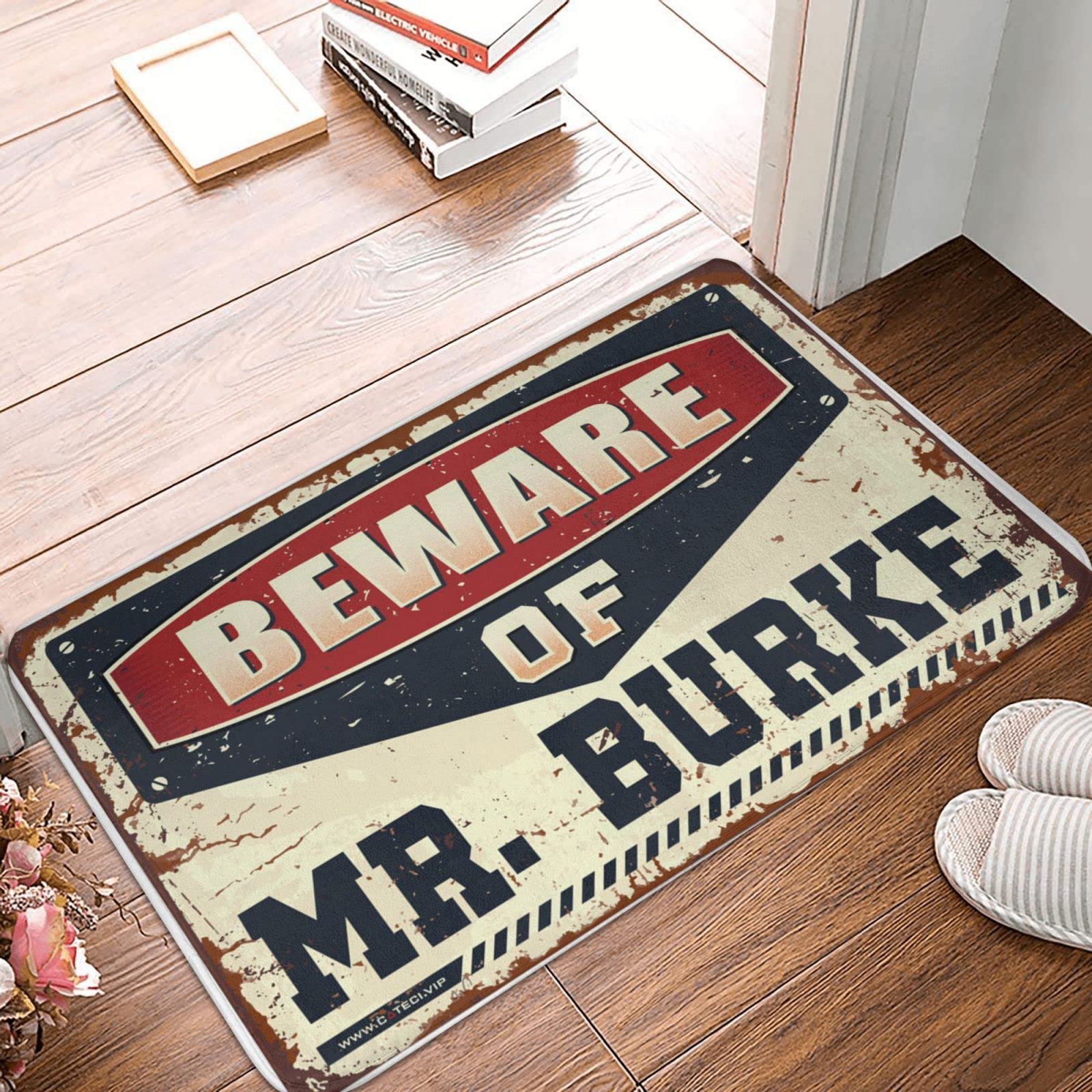 Decorazione per porta della camera da letto Beware of Mr. Burke, zerbino per la decorazione della stanza indie con scritta "Knock Before Entering", 65 x 90 cm