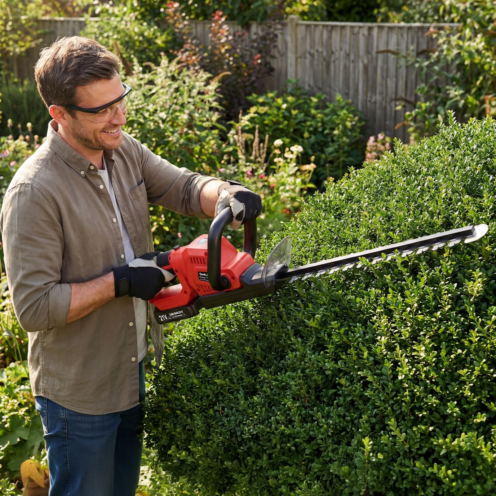 Cortasetos Inalámbrico SMILOVII 21V 850W, Cuchilla 50cm, 2 Baterías 2Ah y Cargador, Mango Giratorio 180° y Diseño Ergonómico para Jardín y Setos