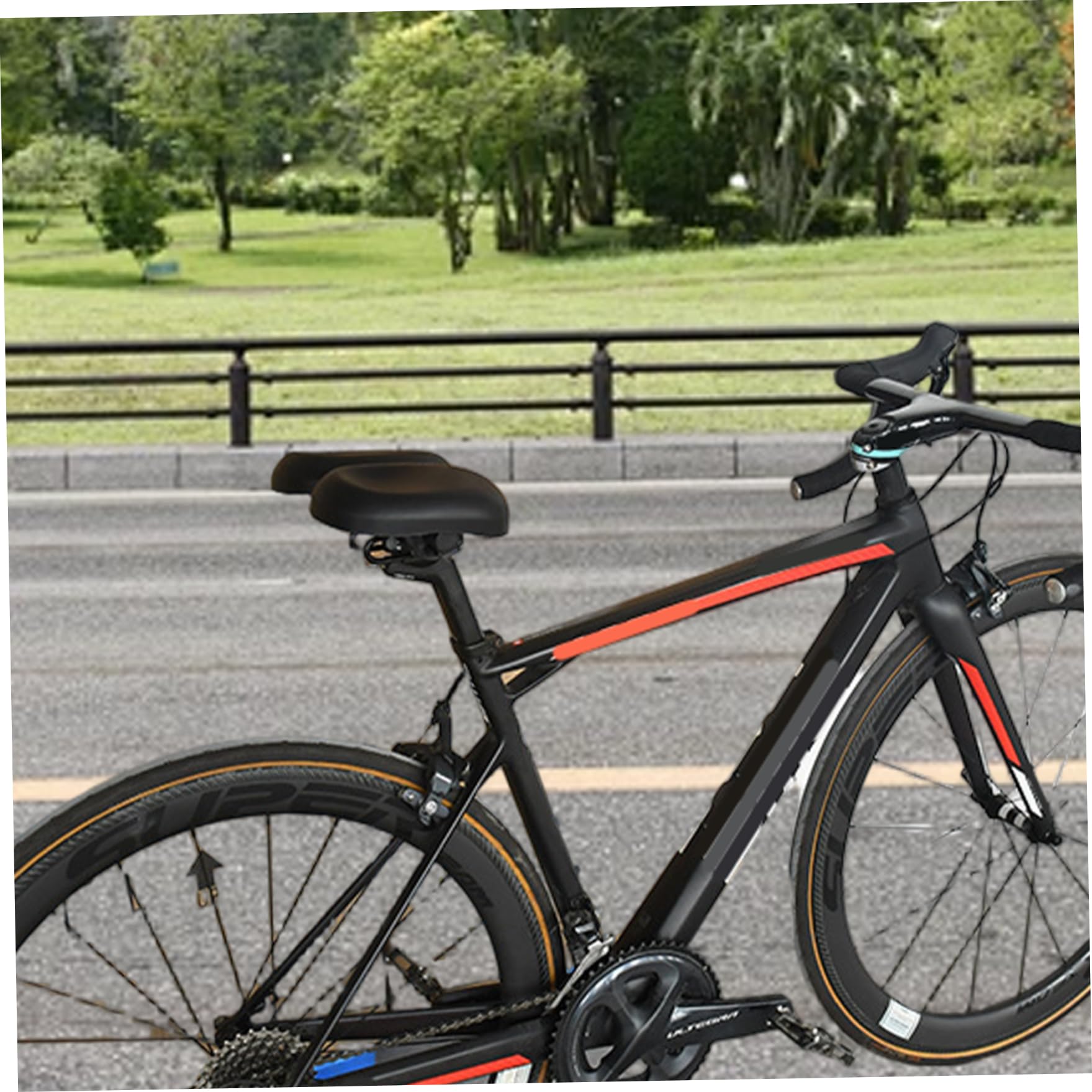 Noseless Siège de vélo confortable en polyuréthane pour homme et femme - Absorption des chocs - Coussin de selle doux