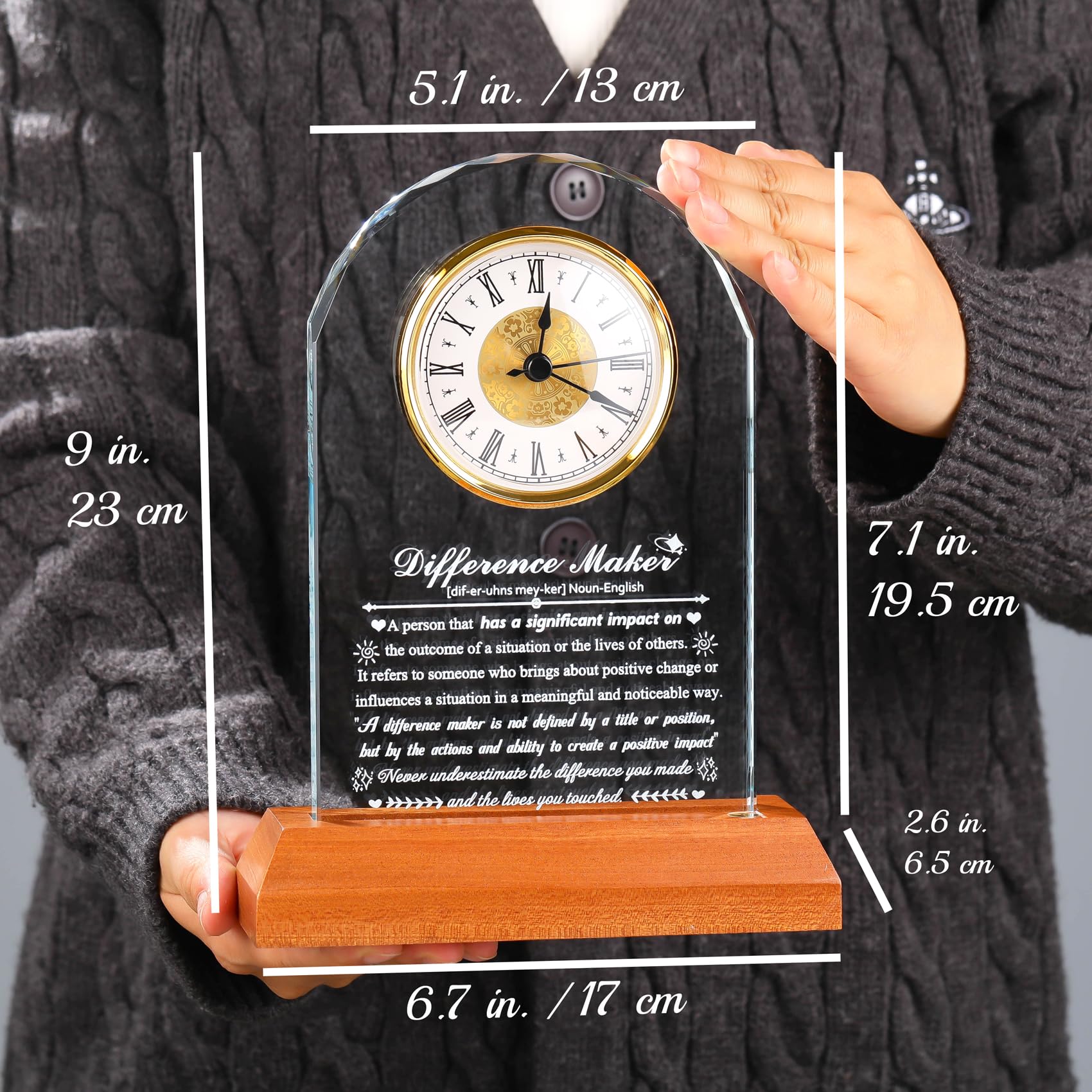 Arikyrist Reloj de cristal con base de madera, agradecimiento, agradecimiento, jubilación, regalos motivacionales para compañeros de trabajo, empleados, líderes, decoración de escritorio de oficina