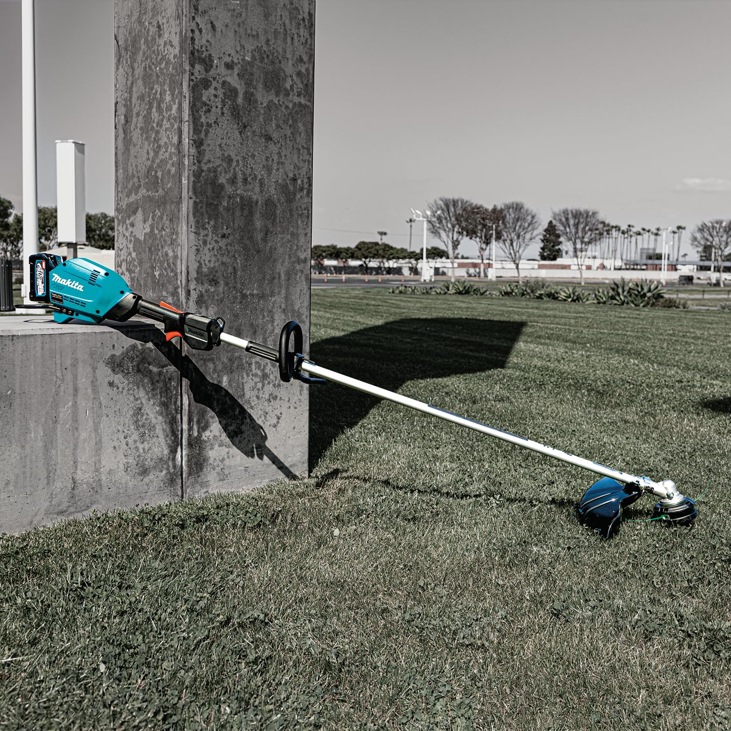 Makita Desbrozador 40Vmax XGT BL Mango D AFT ADT Alto par Marca