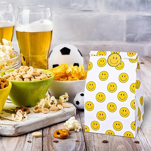 Miniatura 7 de Whaline 24 bolsas de recuerdo de fiesta con calcomanías de cara sonriente, bolsas de regalo de papel beige para baby shower, cumpleaños, boda,