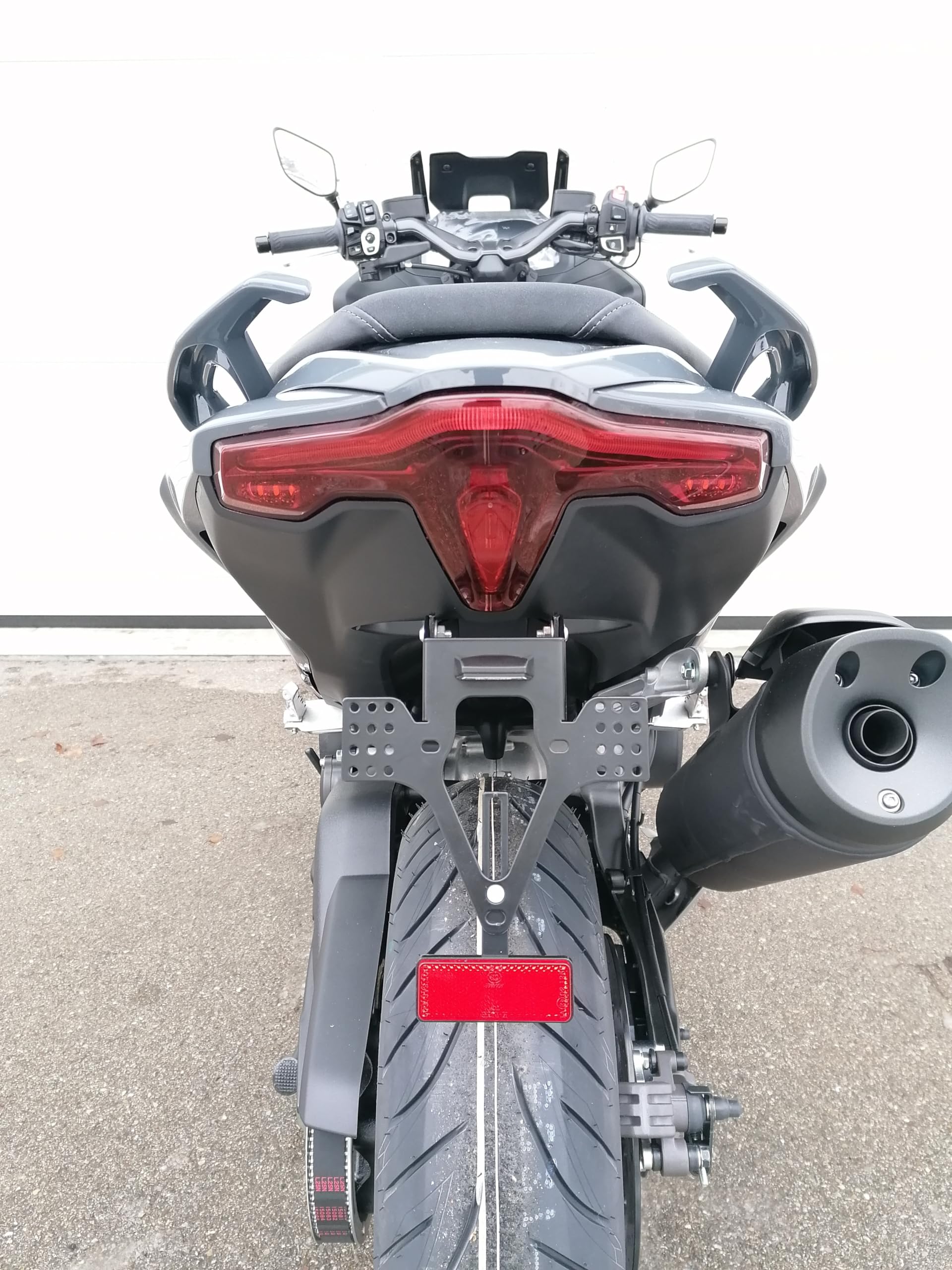 Portatarga corto per Yamaha T-Max 560 2022-2024 portatarga EVO set conversione Maxi Scooter XP560 conversione posteriore Tail Tidy posteriore corto tmax560 twin yamaha mbk