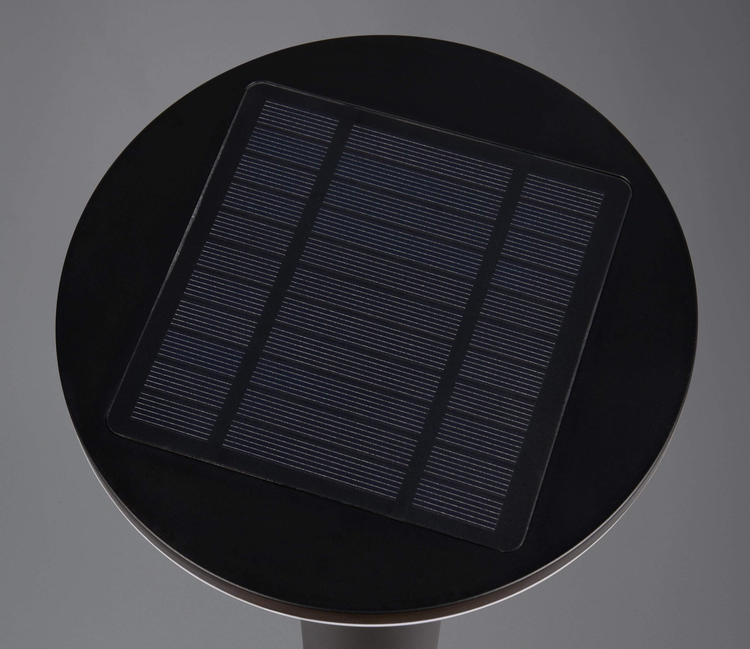 Reality Leuchten LED Außen Wegeleuchte Gorda R44676132, Kunststoff Schwarz matt, 3.5 Watt LED, Hybrid Solar/Akku, Dämmerungssensor, Bewegungssensor