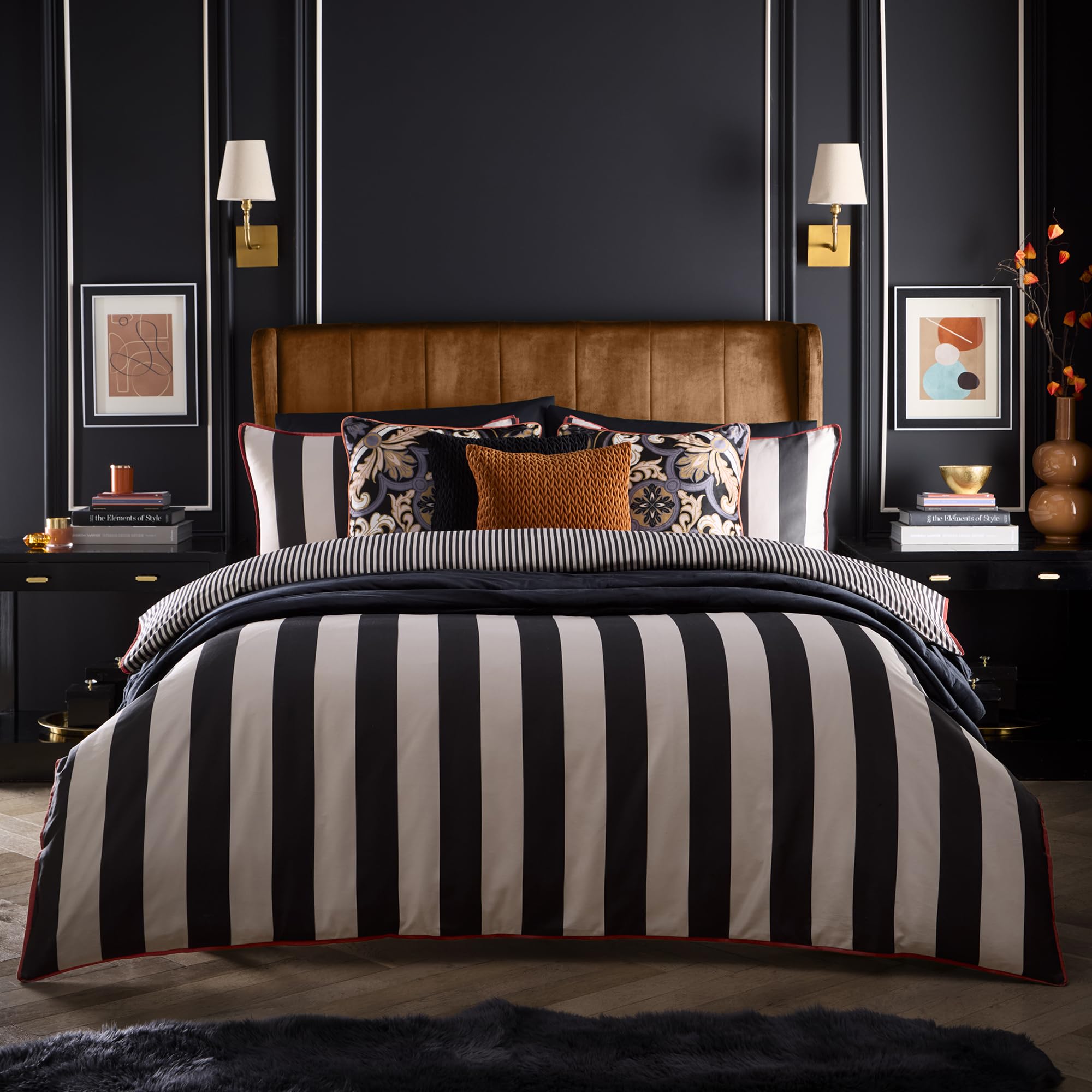 Laurence Llewelyn-Bowen Festivo - Funda de edredón a Rayas de Circo, tamaño Doble (200 x 200 cm), 100% satén de algodón, 2 Fundas de Almohada, Ropa de Cama de Rayas Blancas y Negras, Juego de Ropa de