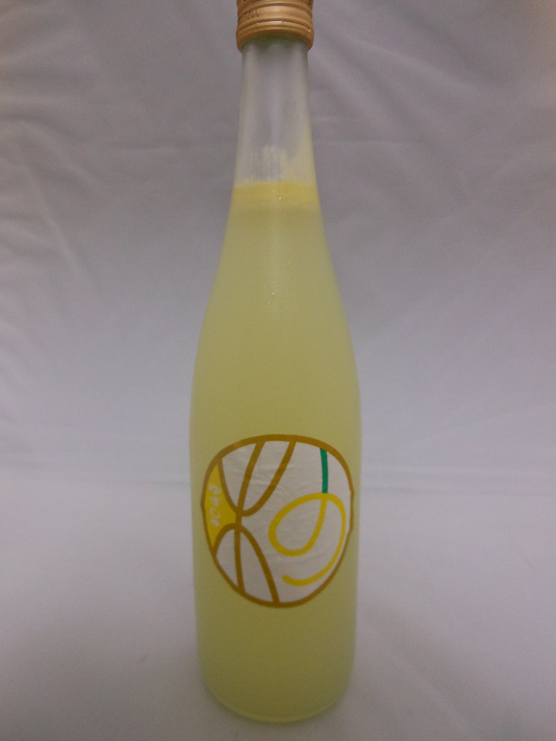 Amazon.co.jp: 上喜元 ゆずしゅ 8度 720ml : 食品・飲料・お酒