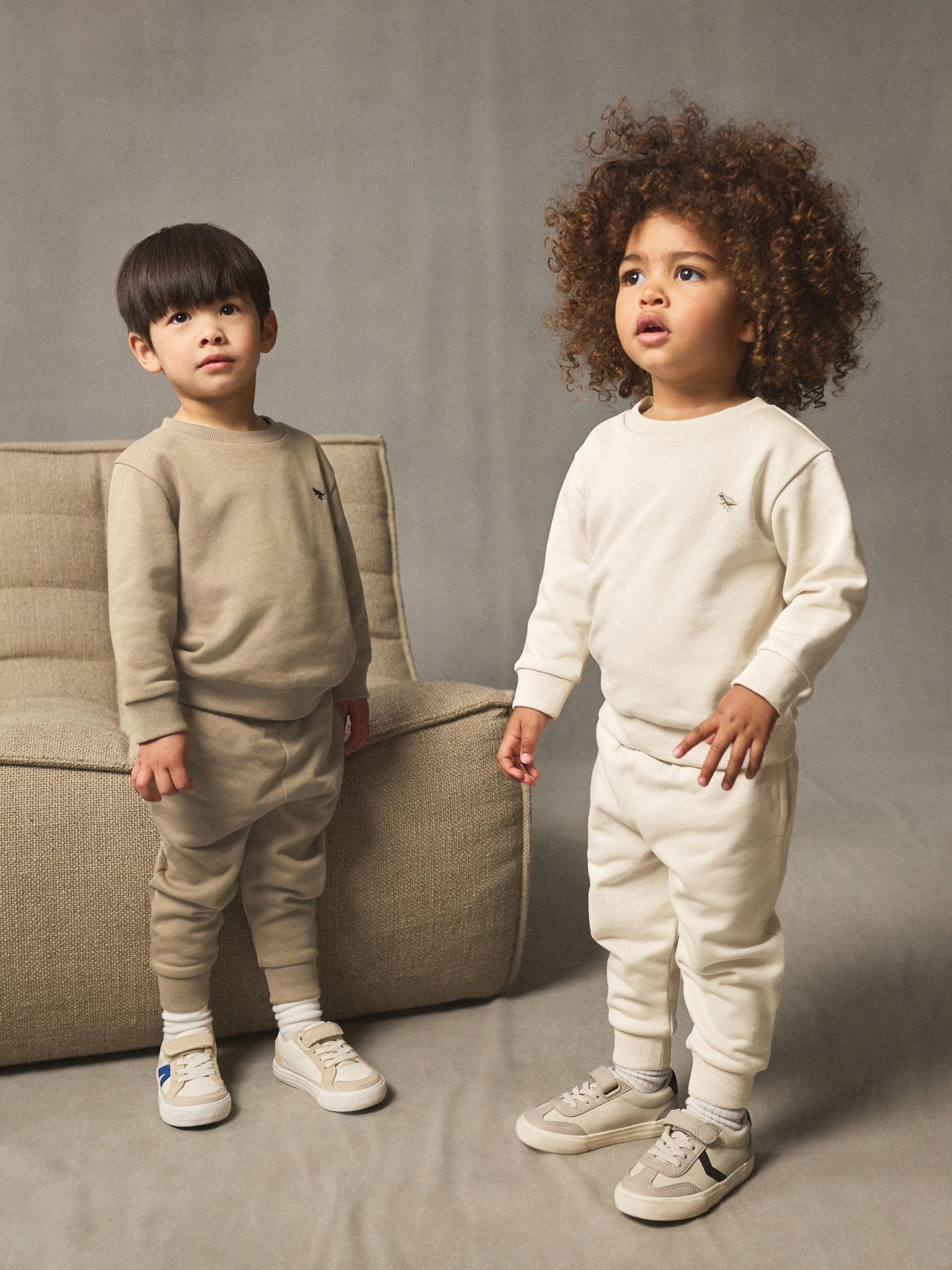 NEXT Niños Pack de 2 Conjuntos de Sudadera y Pantalones de Chándal