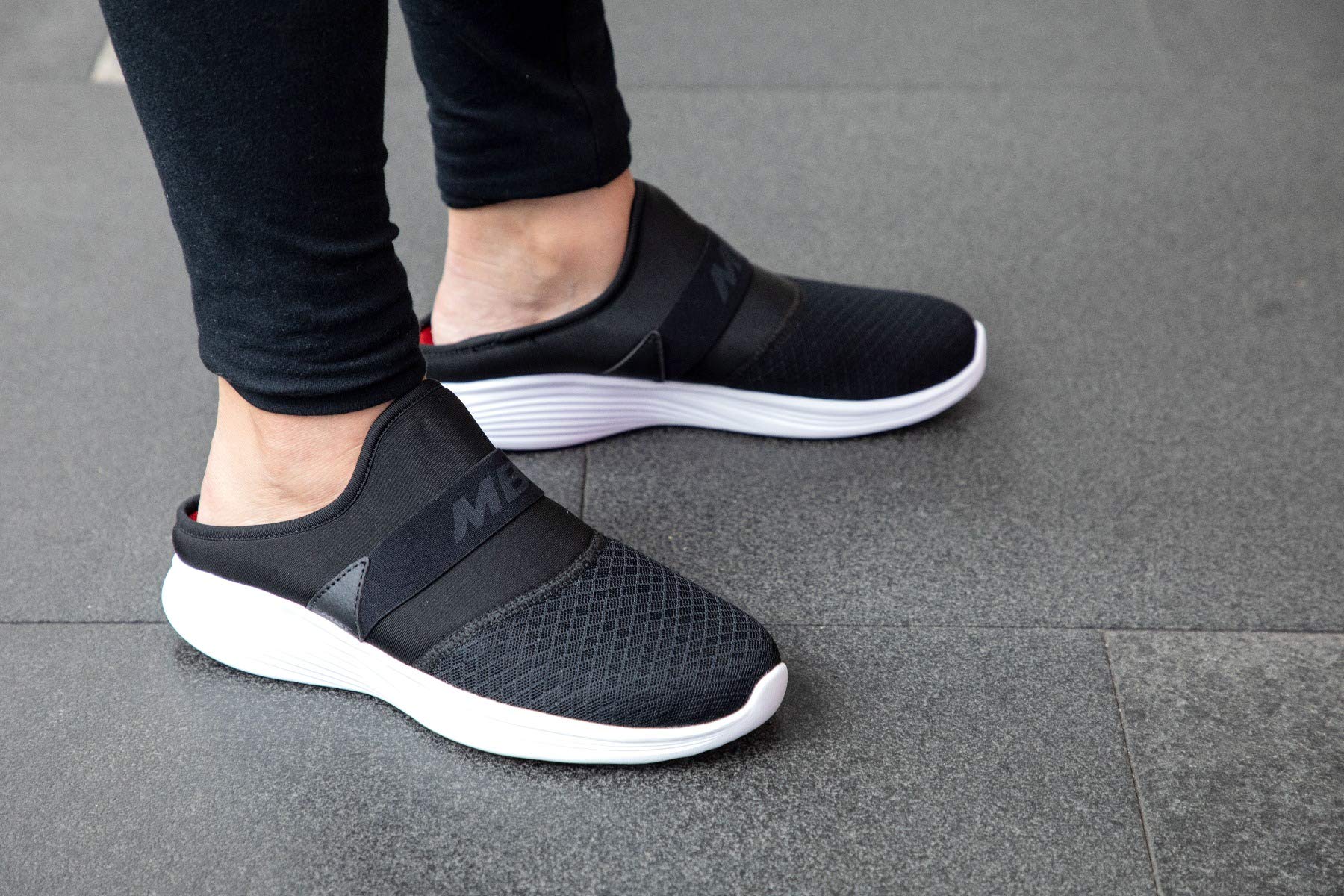 MBT Damen Taka Slip OnLeichtathletik-Schuh