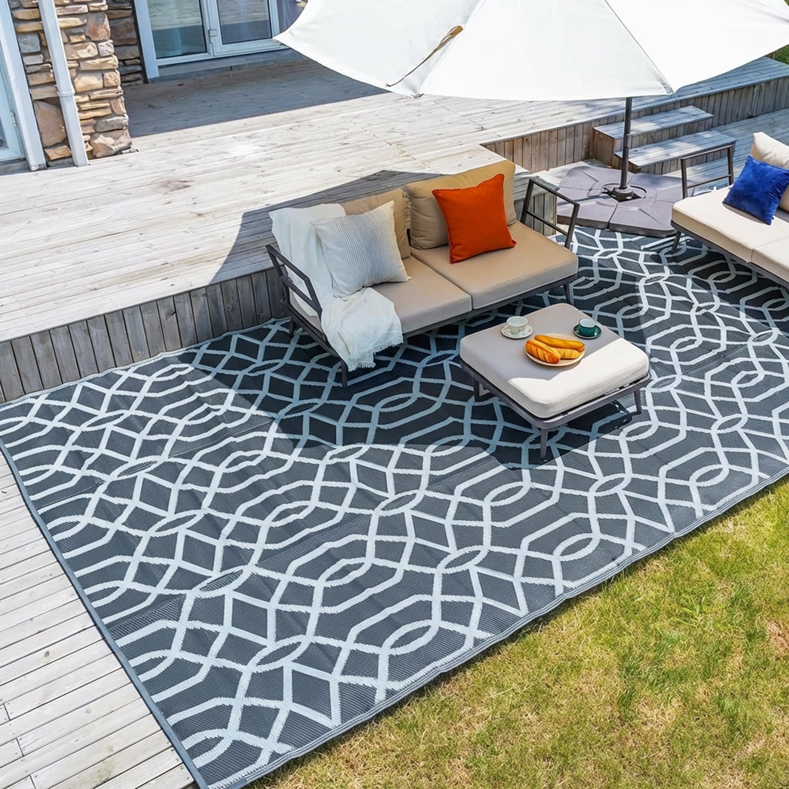 wikiwiki 5x8 FT Reversible Mats, Outdoor Plastic Straw Rug, Recycled & Waterproof Outdoor Rugs for Patios, Indoor/Outdoor Rugs for Camping, RV, Pool, Balcony, Deck, Grey