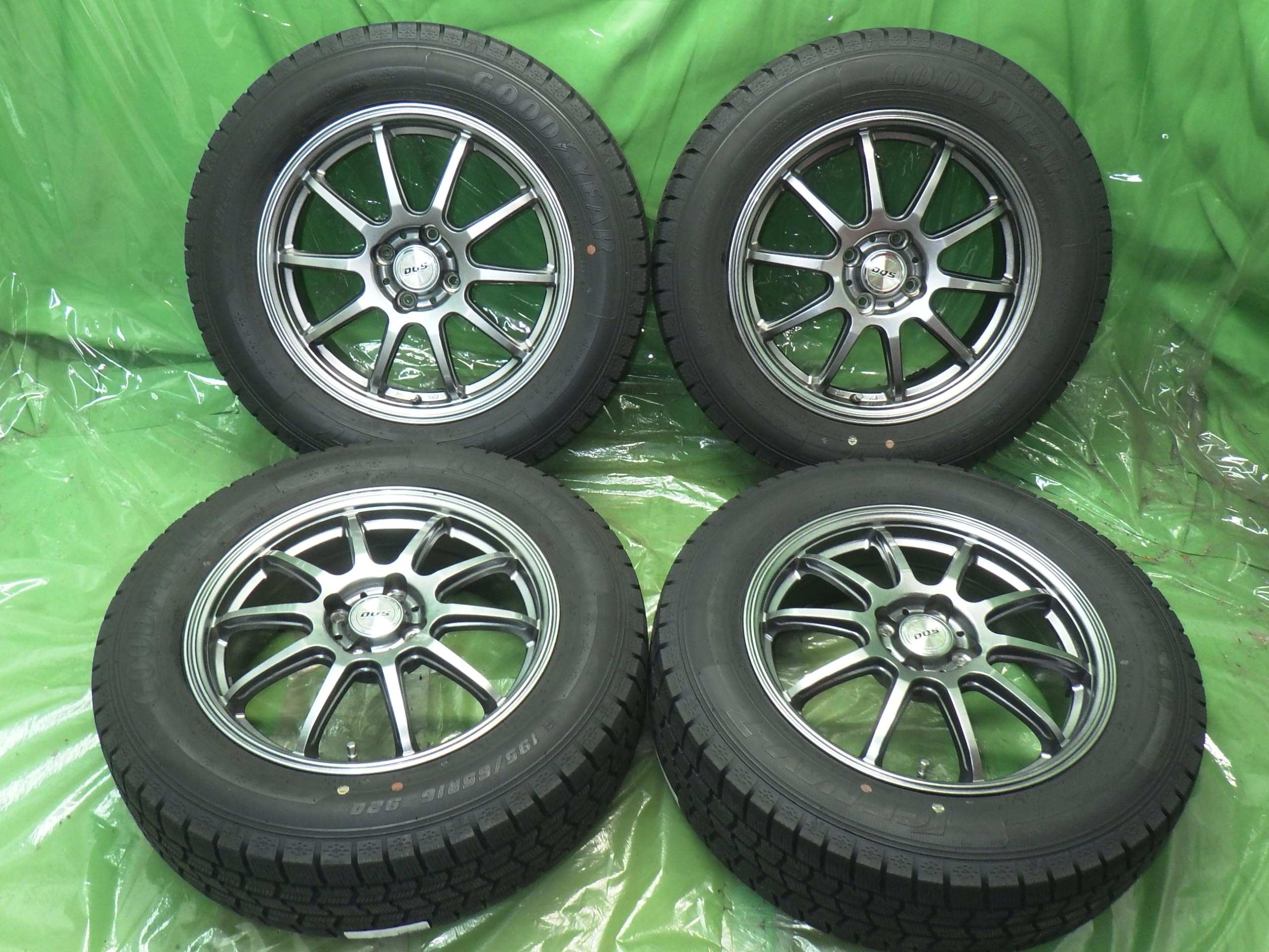 [3613]バリ山 トランパス 19年製 215/65R16 4本 アルファード エルグランド エクストレイル ハイエース