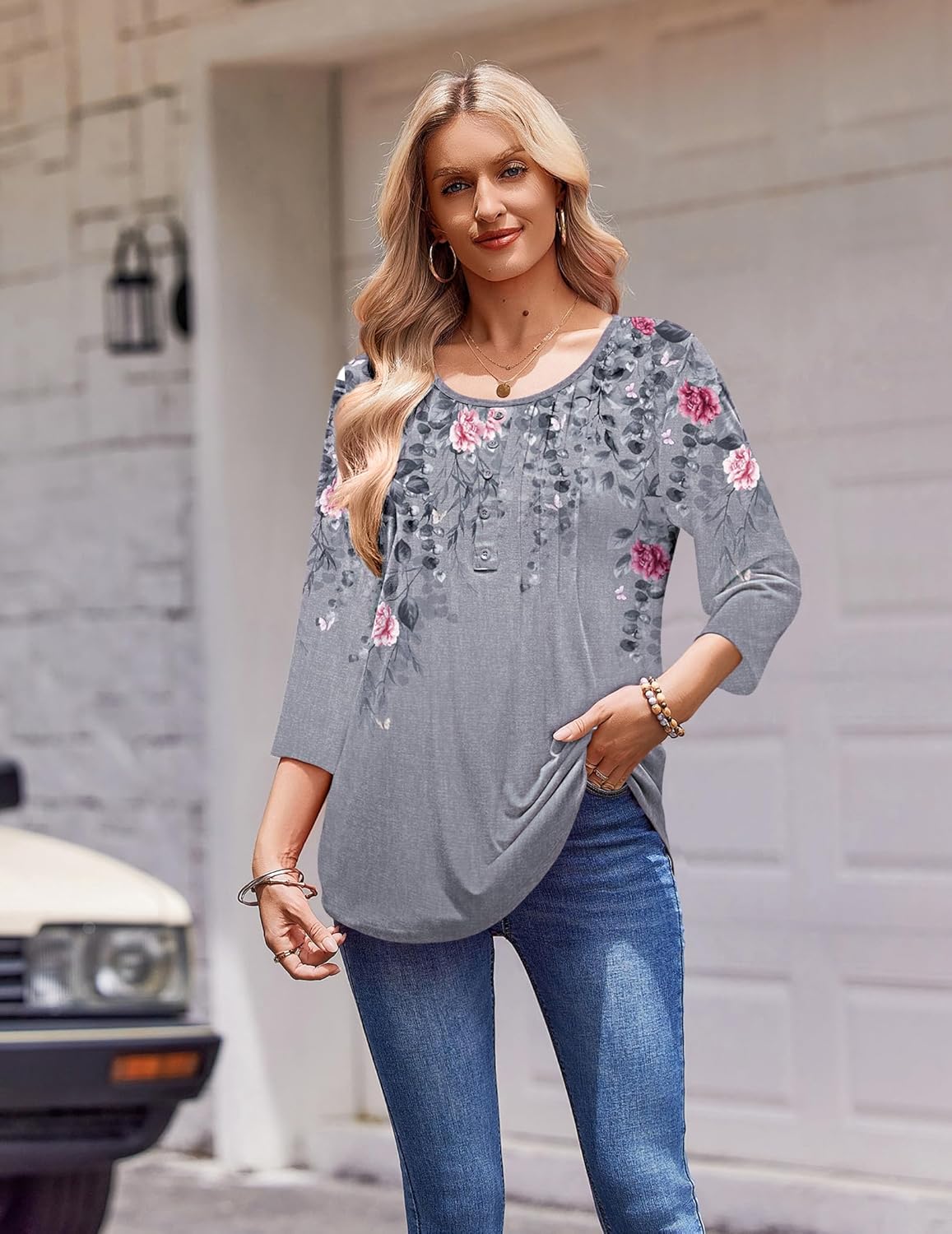 Zeagoo 3/4 Length Sleeve Womens Tops Round Neck Casual Summer Tunic Tops Basic Tees Blouses Dressy T-Shirts Pleated Shirts - Image 6