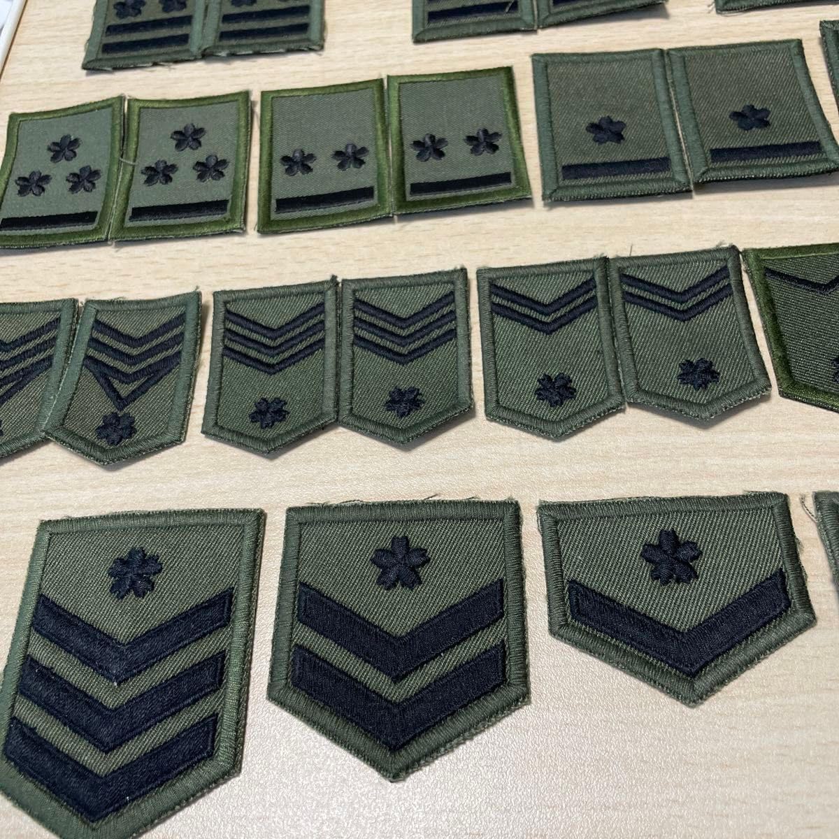 陸将　階級章 Amazon.co.jp: 防衛省陸上自衛隊全階級章フルセット 陸将三士