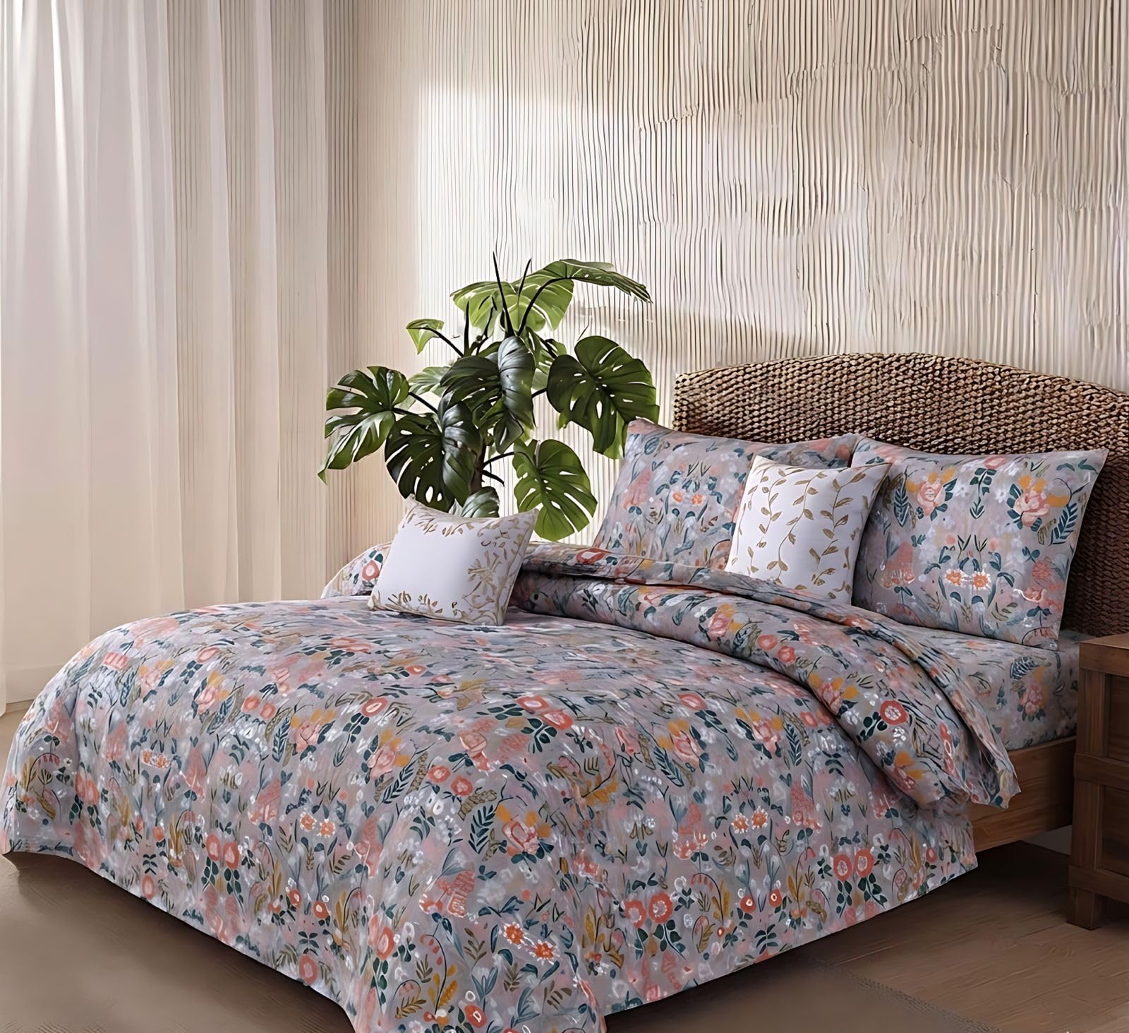 Floral Duvet Cover Set Double Bed 4 Piece, Soft Microfiber Bedding Set with Pillowcases & Fitted Sheet, Breathable Quilt Cover, Modern Flower Double Duvet Set UK (Blush and Bloom, Double)
