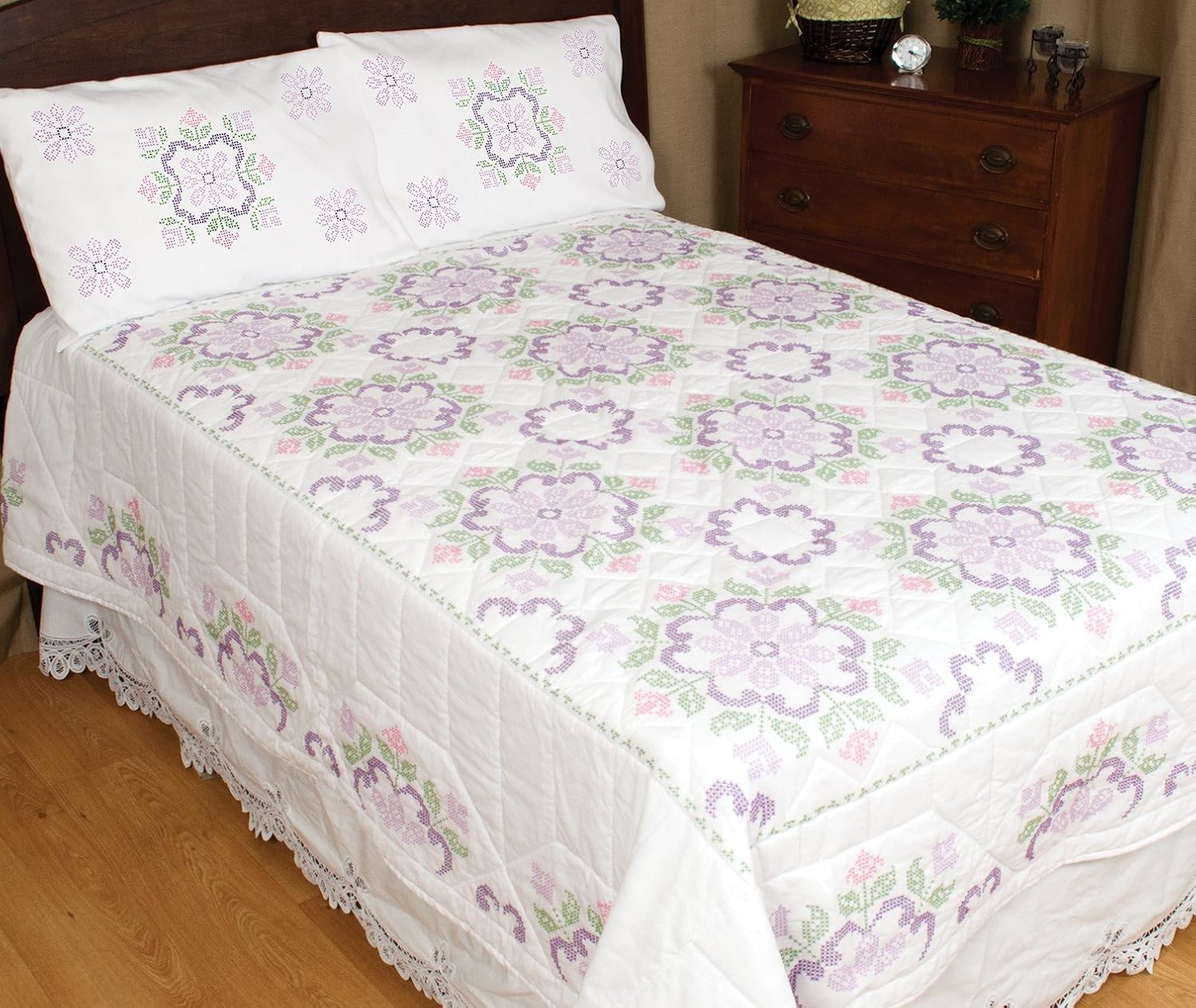 Colonial Floral Medallion Cotton/Poly Quilt Top Kit - Full/Queen