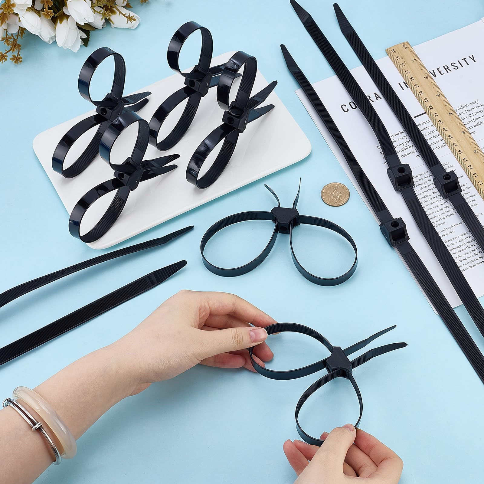 Peacoblue Lot de 70 serre-câbles extra solides - 250 mm - En nylon - Noir
