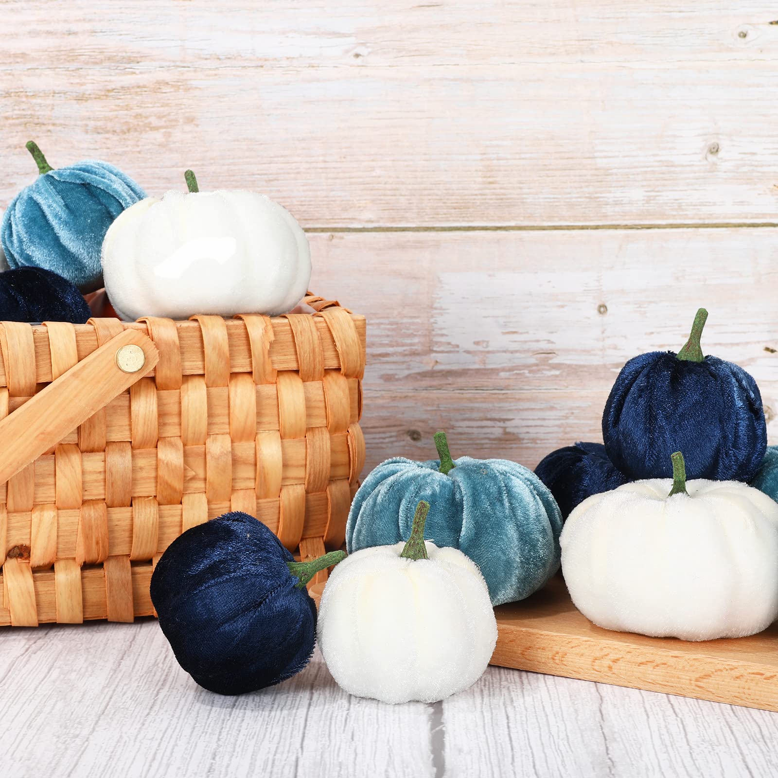 Whaline 12 zucche artificiali autunnali in velluto blu bianco 2 dimensioni zucca finta tessuto zucca autunnale centrotavola per festa del Ringraziamento Halloween Mantel decorazione fattoria