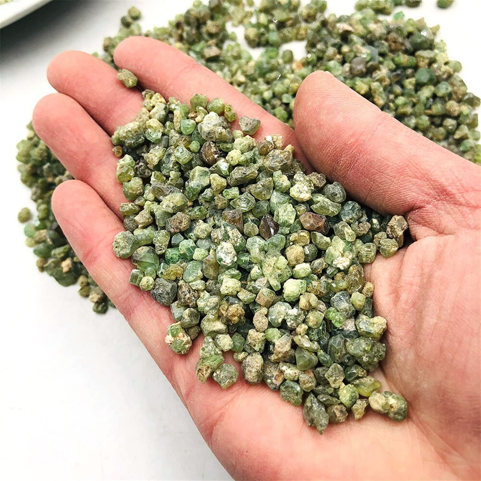 Pierre Précieuse Grenat Démantoïde - 0.48 Carats - Naturelle, Taille Ovale - Neuf Avec étiquette