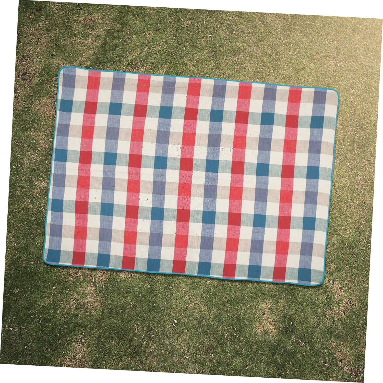 Picnic Mat with Pu Strap Portable Wear-Resistant Outdoor Blanket for Camping Hiking and for Family Trips Festivals and Sports Events Checkered