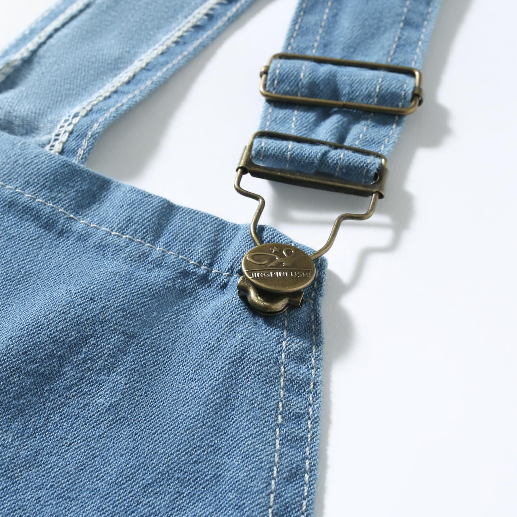 YOUTHUP Herren Latzhose Aus Blauem Denim Lässige Jeans Mit Geradem Schnitt Mehrere Taschen Arbeitskleidung