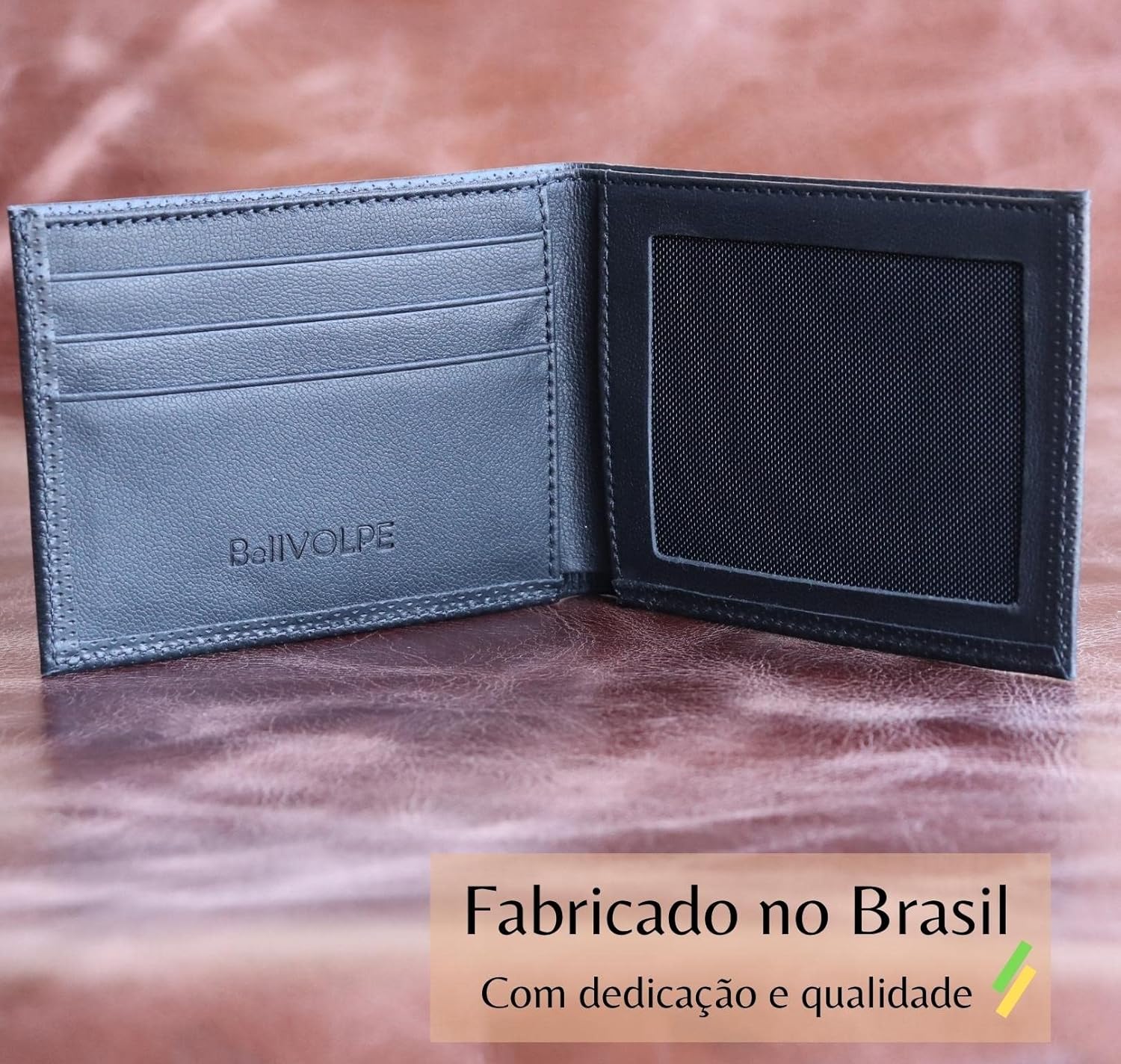 Carteira Masculina Horizontal Doc Couro Legítimo em promoção! Veja a oferta e mais achadinhos de Carteiras & Cintos 5 Hoje é o melhor dia para comprar Carteira Masculina Horizontal Doc Couro Legítimo com aquele preço maroto! Promoção! Aproveite a oferta! 5