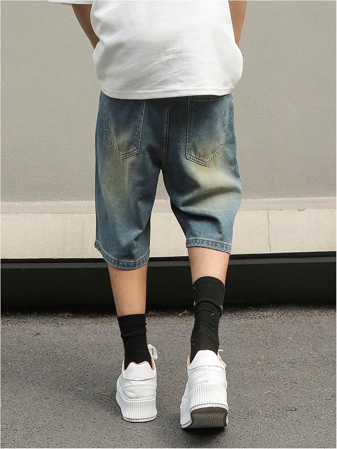 Verdusa Men's Denim Shorts Distressed Ripped Summer Casual Short Jeans - Image 2