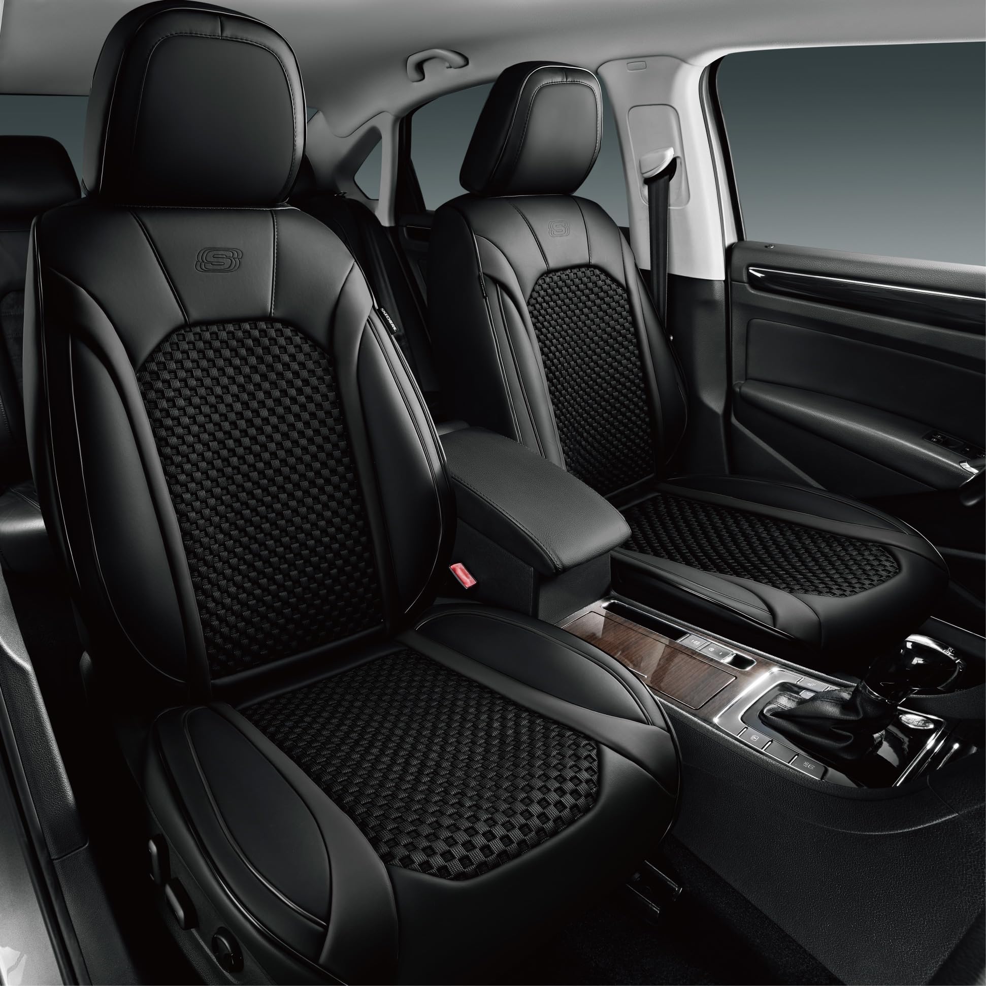 Fundas de asiento de coche Skechers MAX Cushioning, de espuma viscoelástica y cuero, con refrigeración por aire, para asientos delanteros, con airbag, universales, para la mayoría de coches, furgonetas, camiones y SUV, color negro.