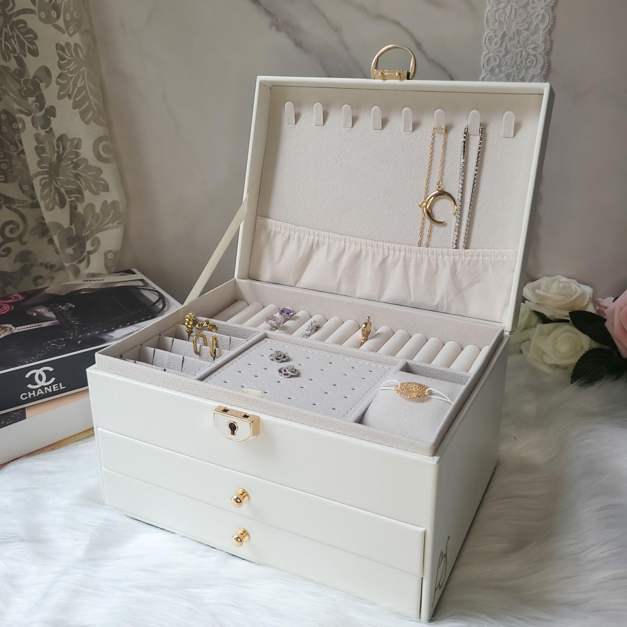 BS Joyero para mujer y niña | Joyero personalizado con nombre, para regalo - fiesta | Almacenamiento de joyas con cerradura con llave, cuero vegano, organizador de joyas (blanco)