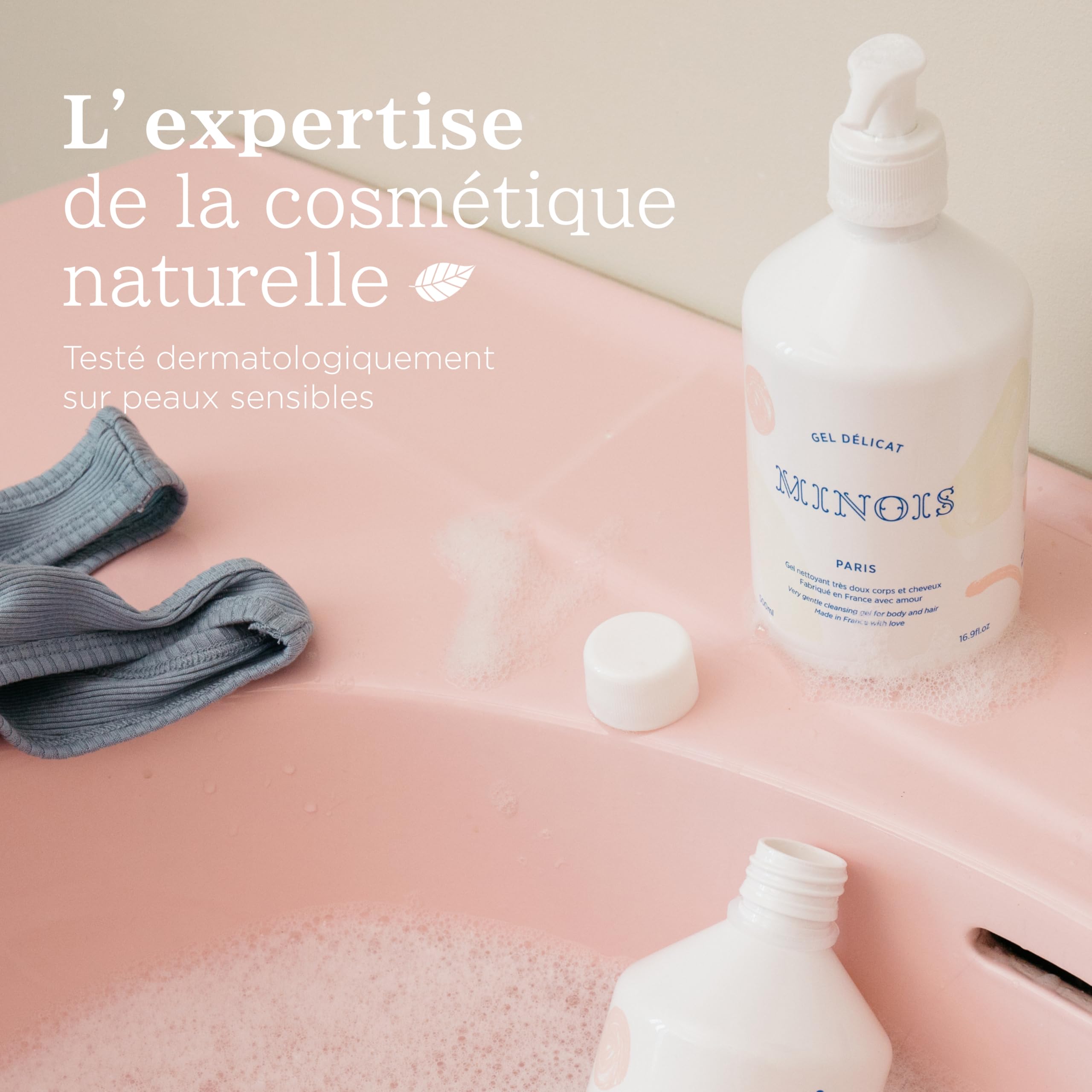 Minois Paris - Gel Lavant Délicat pour Bébé - Corps & Cheveux Facile à rincer - Apaise les Peaux Sensibles - Ingrédients 97,6 % Origine Naturelle - Sans Parabènes & Sulfates - Made in France - 500ML