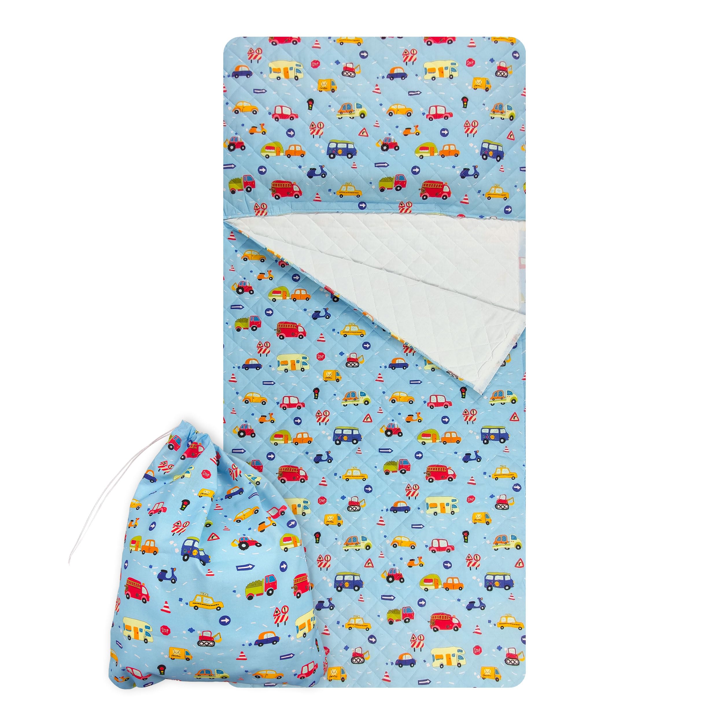 Panini Tessuti Ensemble de puériculture, Sac de Couchage et Pochette pour bébés de 2 à 6 Ans - Tissu matelassé 100% Coton - Made in Italy (Voitures Bleues Ensemble de puériculture)