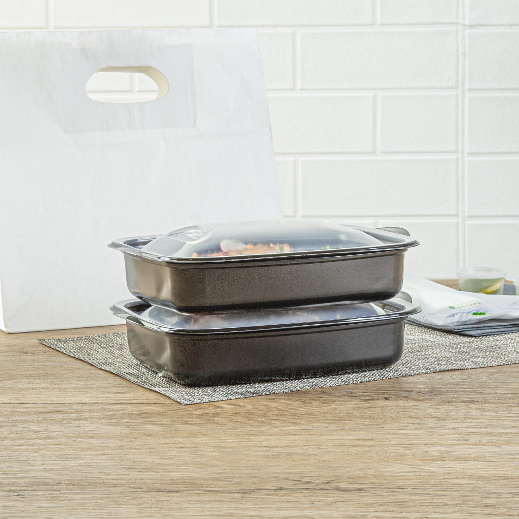 Restaurantware -RW Base Lebensmittelbehälter, rechteckig, Einweg-Salatbehälter, mikrowellengeeignet, mit transparentem Deckel, schwarze Kunststoff-Lebensmittelbehälter, 3 Fächer, für Cafés, 50 Stück