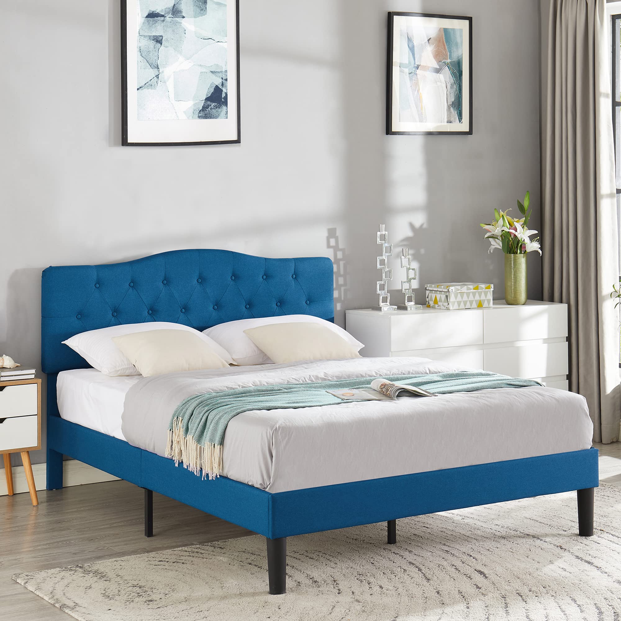 VECELO Classic Upholstered Platform Bed Diamond Stitched Cloth Panel Headboard/Mattress Foundation/Easy Assembly/Strong Slat Support,Queen,Blue