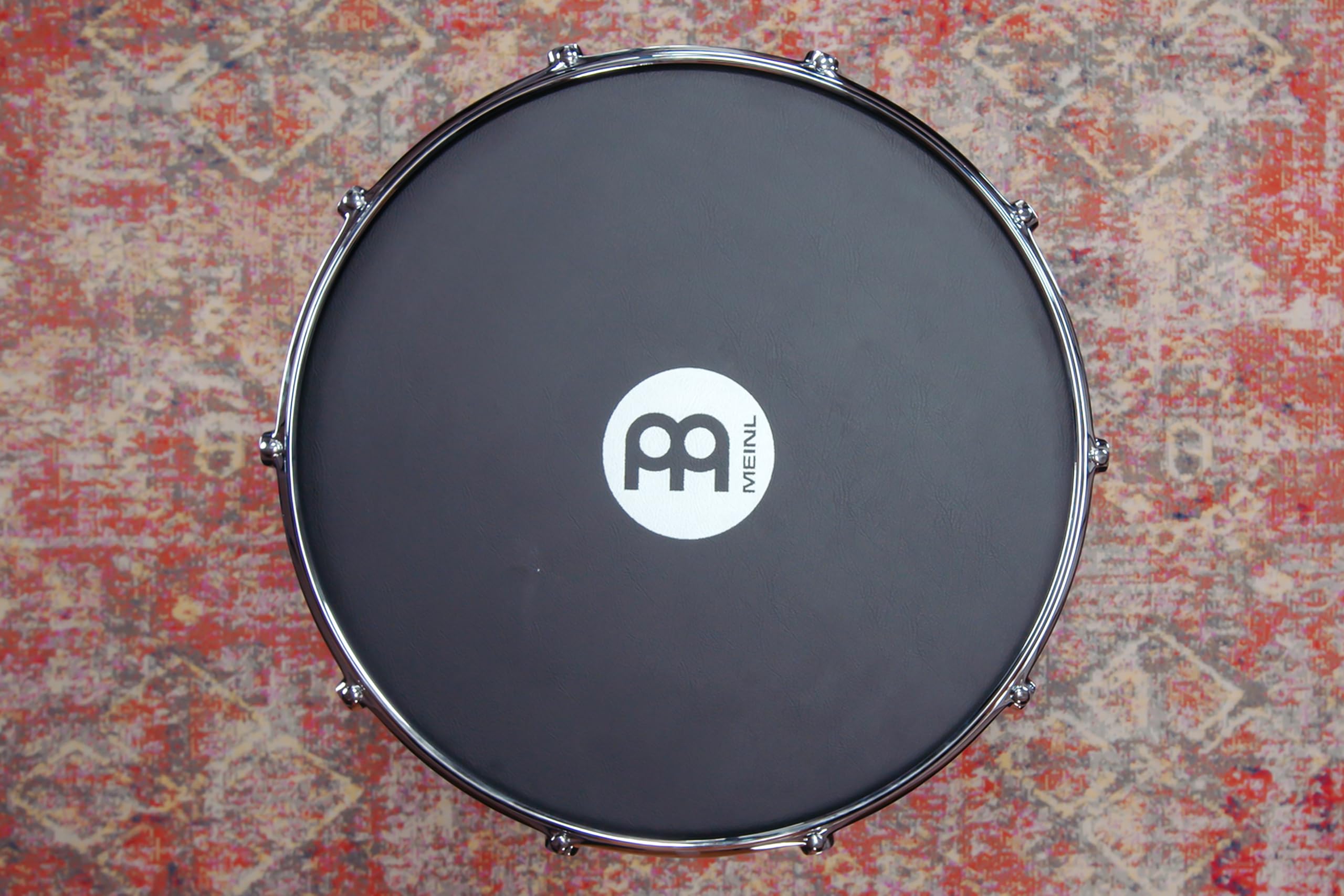 Meinl Percussion Traditional Aluminum Surdo – Tamburo Samba Molto Grande – Altezza Regolabile – 22-Pollici Diametro – 24-Pollici Altezza – Aluminum, Silver (SU22-L)