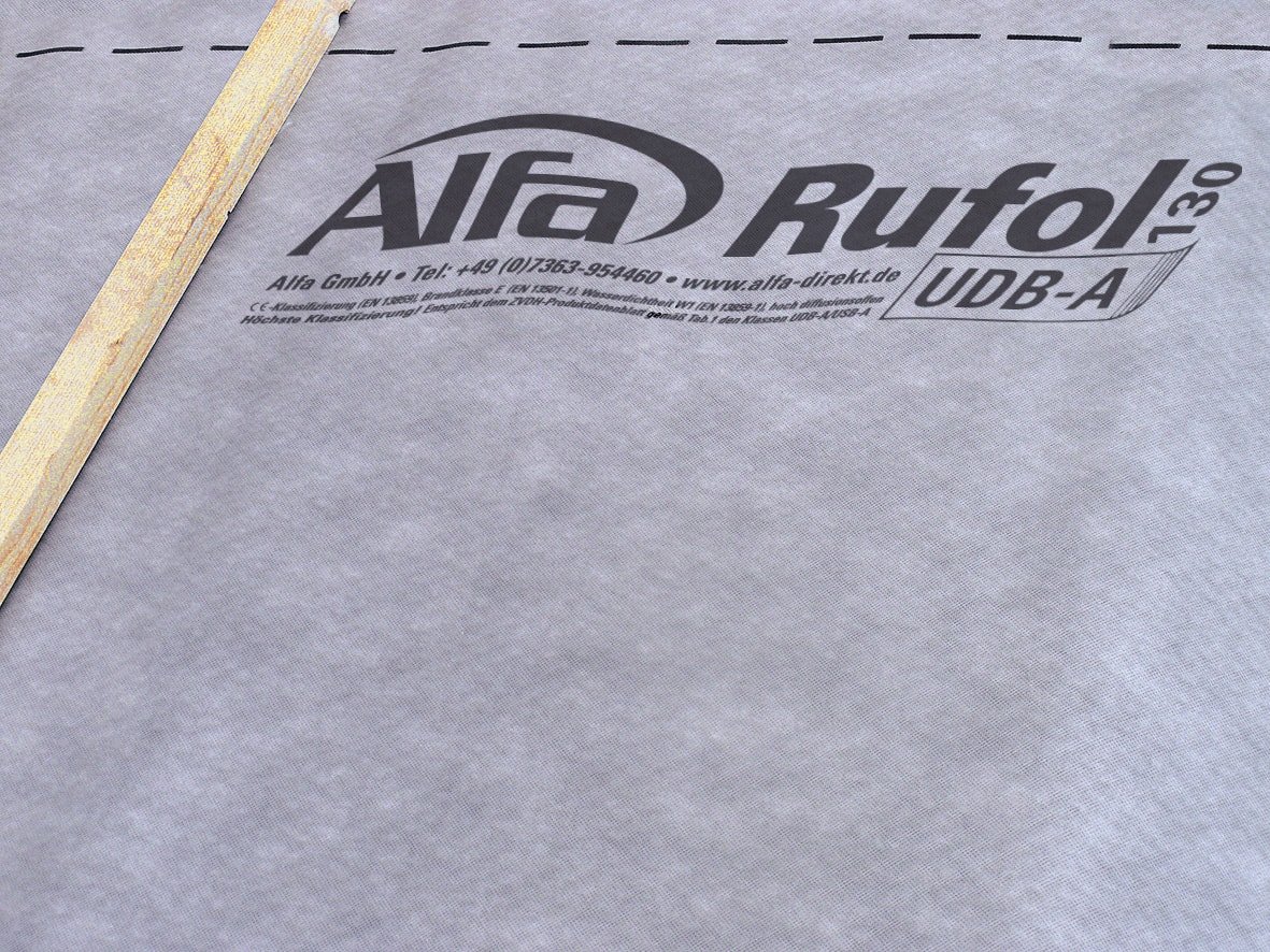 Alfa Rufol UDB 130 – Schlagregensichere Unterspannbahn 135 g/m² (75 m²)