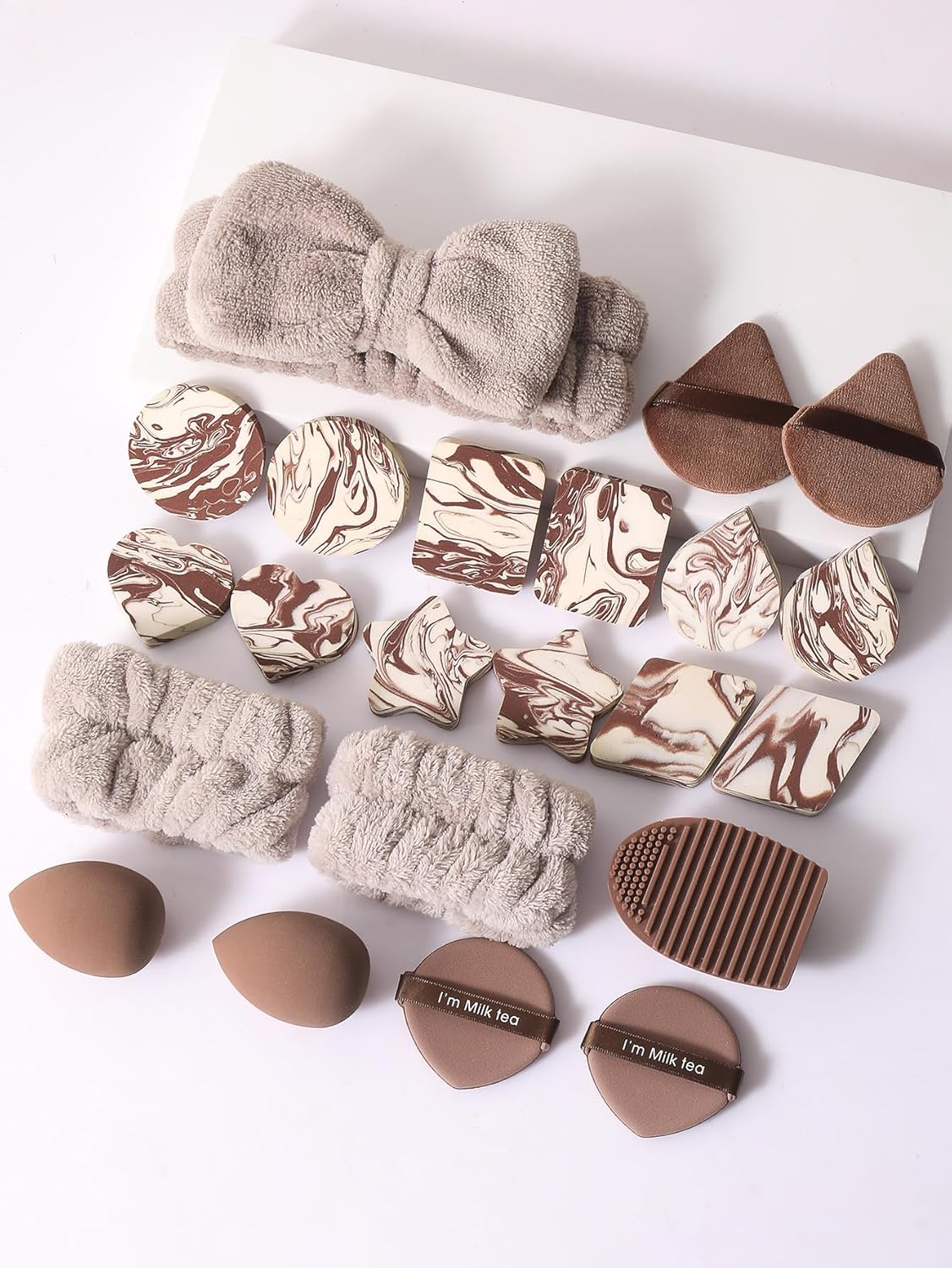 Kit de ferramentas de maquiagem com 22 peças, 1 faixa de cabeça de arco de spa e 2 peças, conjunto de pulseiras, esponja de maquiagem em pó em promoção! Veja a oferta e mais achadinhos de Acessórios 2 Hoje é o melhor dia para comprar Kit de ferramentas de maquiagem com 22 peças, 1 faixa de cabeça de arco de spa e 2 peças, conjunto de pulseiras, esponja de maquiagem em pó com aquele preço maroto! Promoção! Aproveite a oferta! 2