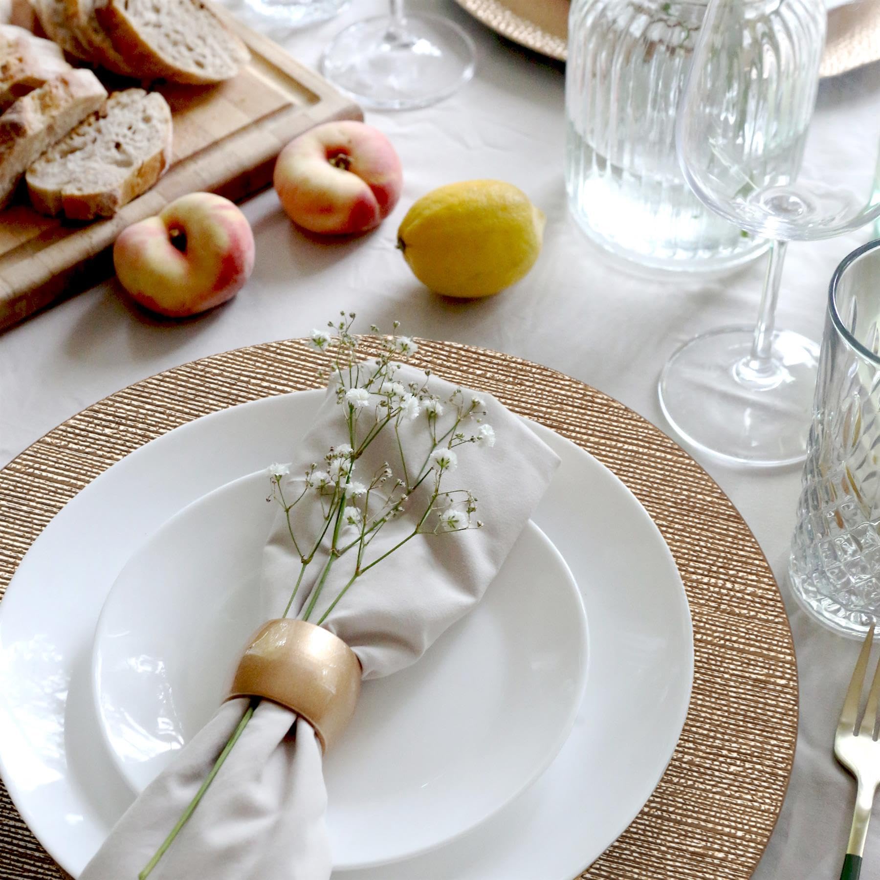 Argon Tableware Assiettes de Présentation Rondes - 33cm - Côte d'Or - 6x Réutilisable Dur Plastique Mise en Place de la Table du Dîner Mariage Fête Décor Décoratif Service Vaisselle Sets de Table