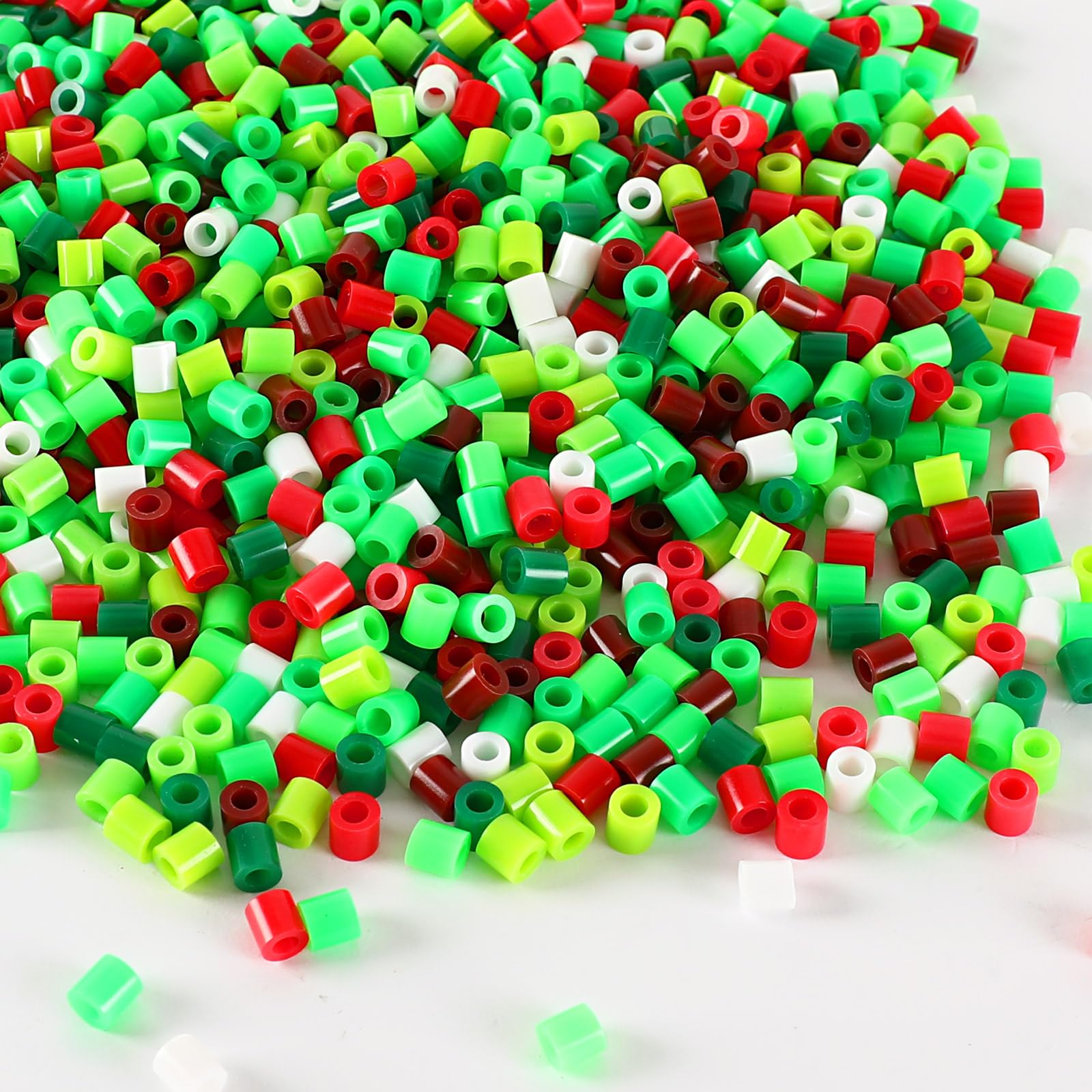 AUGSUN 1500Pcs Fuse Beads, Christmas Craft Beads Red Green White Assorted Fuse Beads for DIY Christmas Decoration Crafts