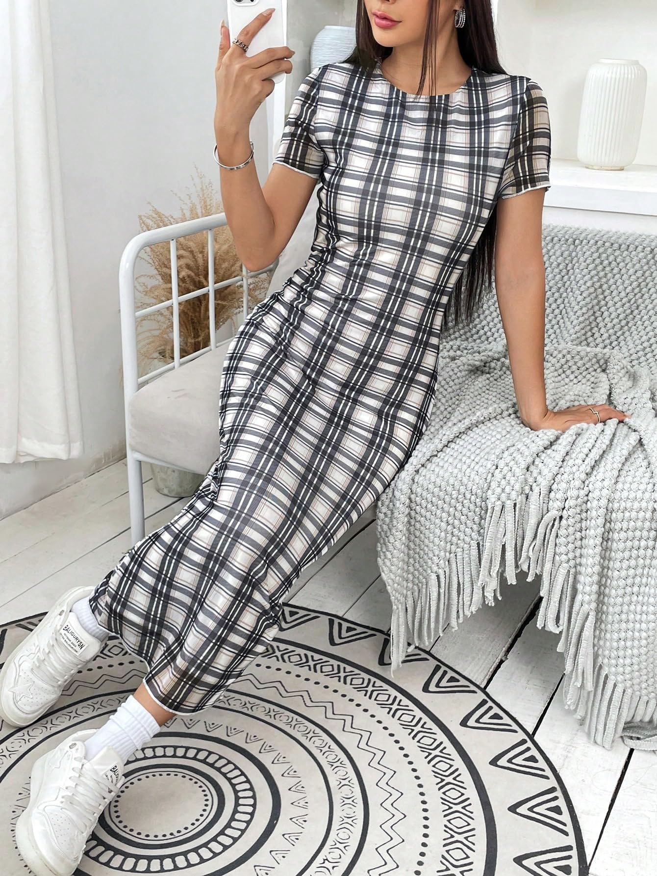 Amazon.com: Women's Dresses Plaid Print Bodycon Dress - Casual Short Sleeve  Round Neck Zipper Bodycon Dress Dress for Women(Large) : Clothing, Shoes &  Jewelry