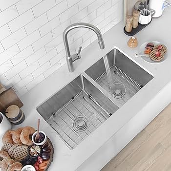 ずん Stylish 33 x 18 Inch Undermount Kitchen Sink 16G Stainless