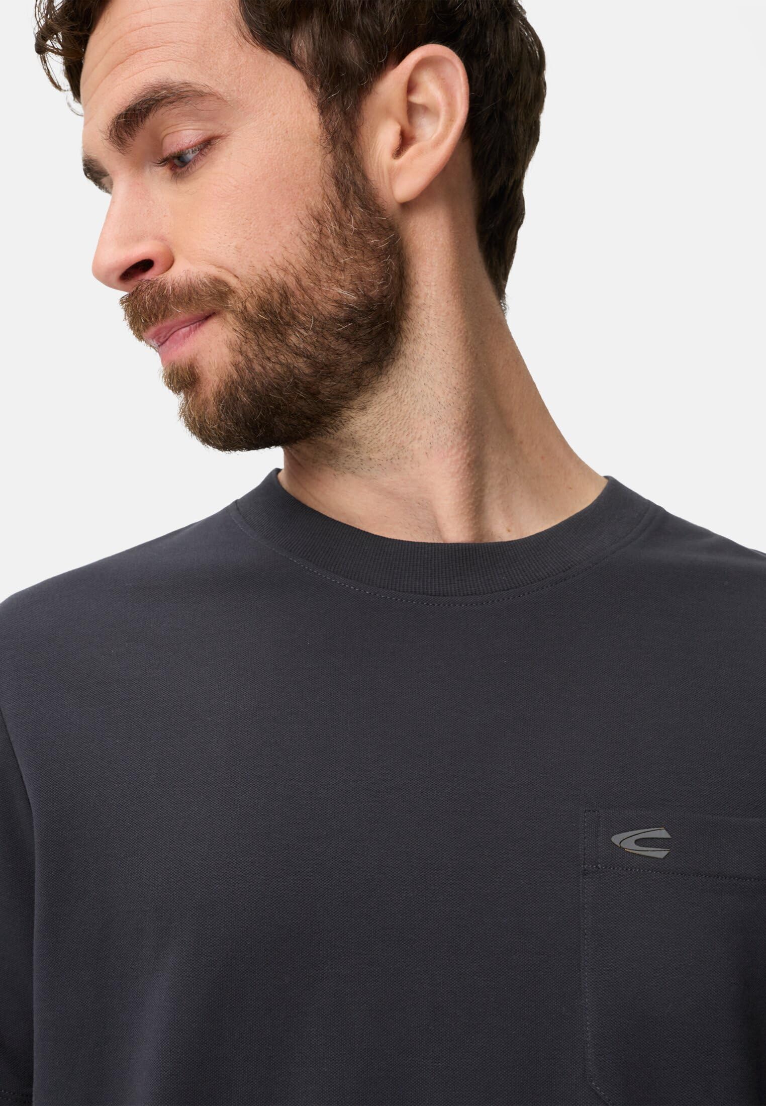 camel active Herren T-Shirt mit Brusttasche