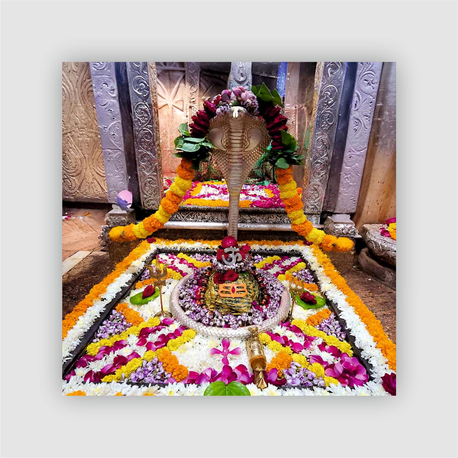 Smaran Omkareshwar Jyotirlinga Shivling Fridge Magnet for Kitchen Decor | Golden Carved Shrine Decorated Idol Wooden Magnetic Souvenir | Spiritual Hindu Gift for Home Puja Room & Travel-image-30
