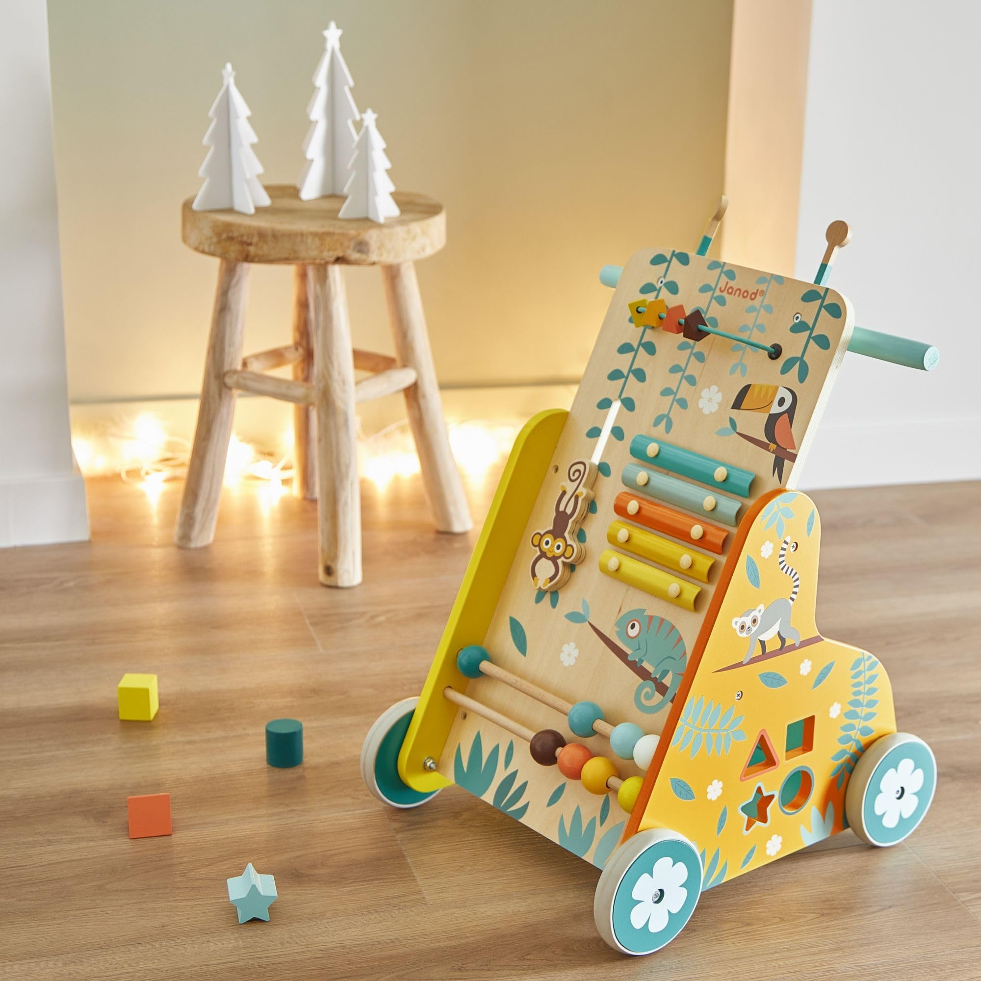 Janod - Carrello Multiattività Tropik - Primi Passi in Legno - Giocattolo Educativo 6 attività - Ruote Silenziose e Bloccabili - Certificato FSC - Vernice ad Acqua - da 1 Anno, J8269