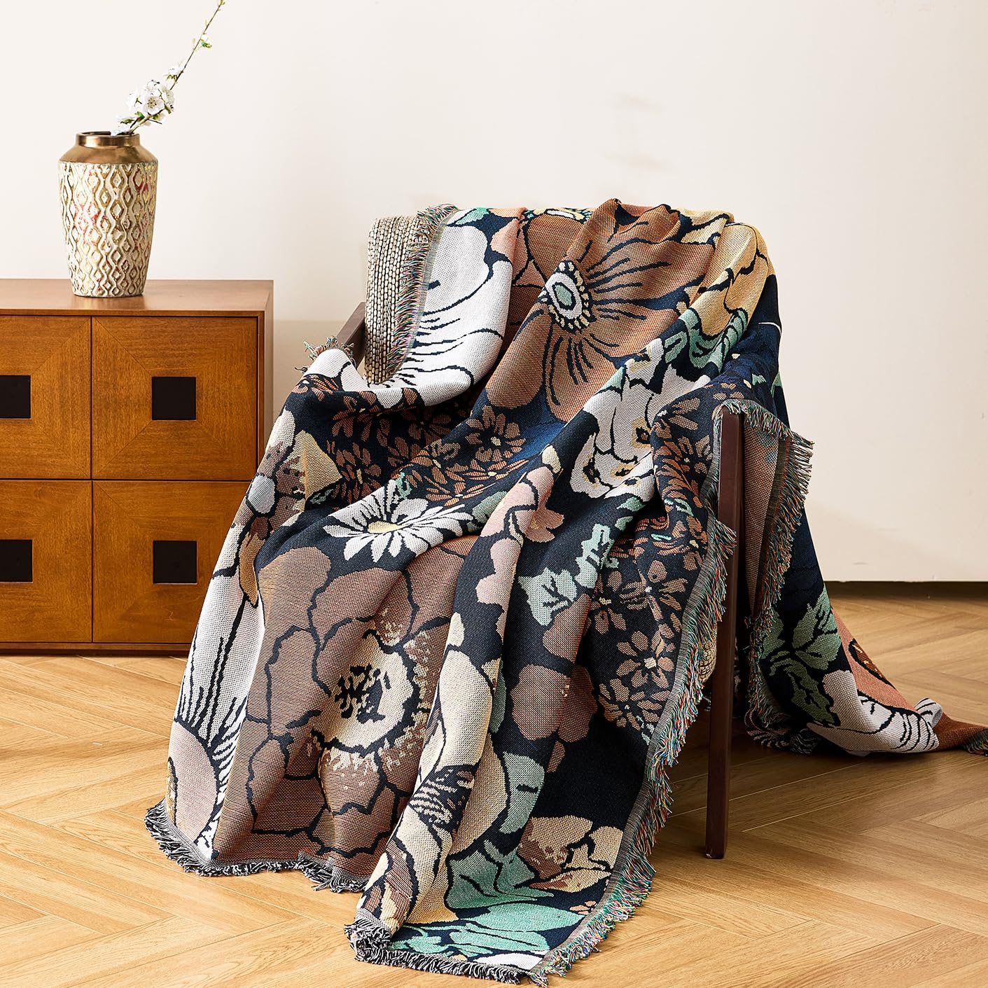 VANJOROY Sofa Large Throw Blanket For 3 4 Seater-Extra Large Throws for Settees 230 x 340cm, 100% Handwoven Thick Cotton Luxury Reversible Floral Throw for Armchair Couch and Bed โ image 1