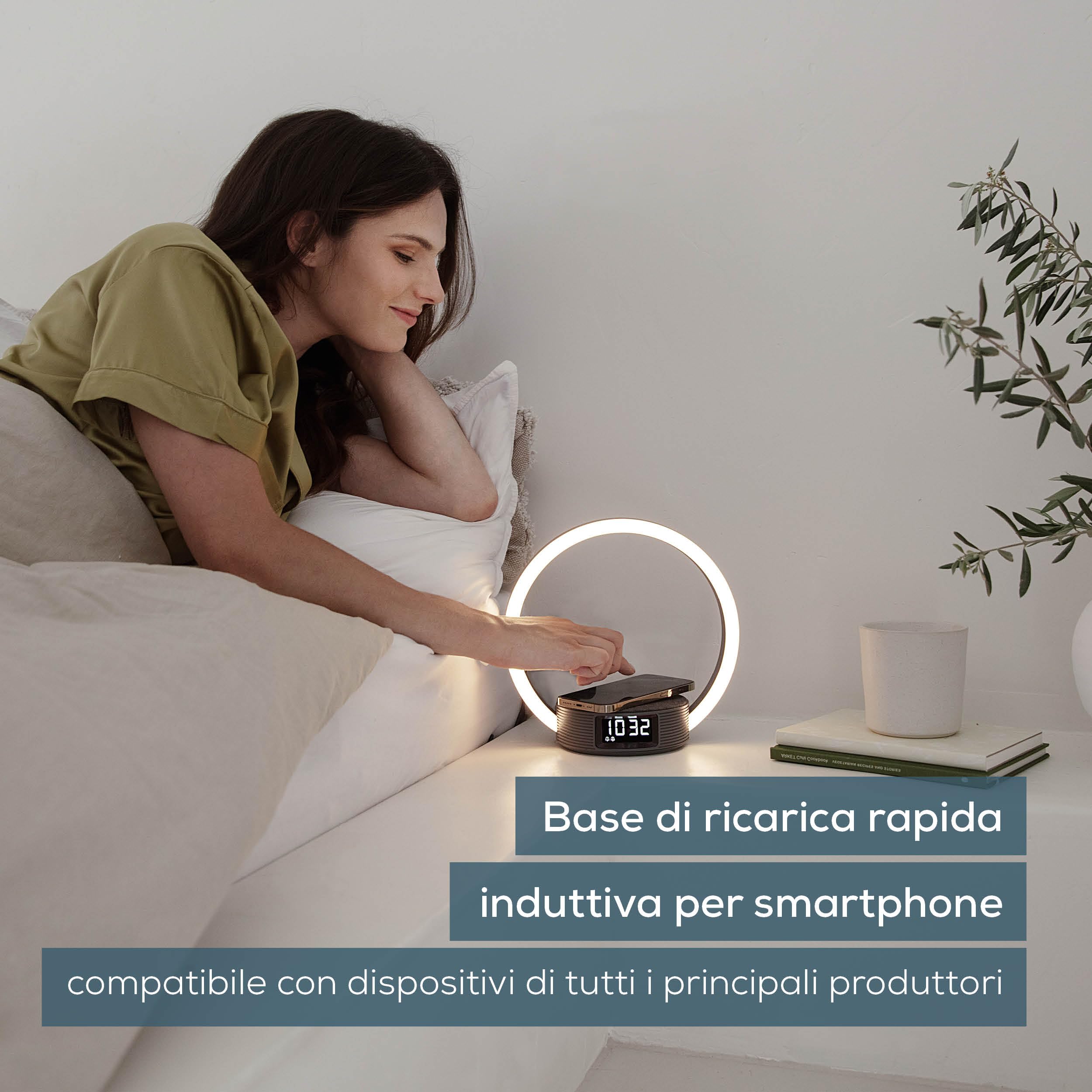 Beurer WL 65 Luce Sveglia con Simulazione Alba e Tramonto, Lampada da Comodino con Luce LED Regolabile, Base di Ricarica Wireless Qi 10 W per Smartphone, Display Touch e Design Moderno