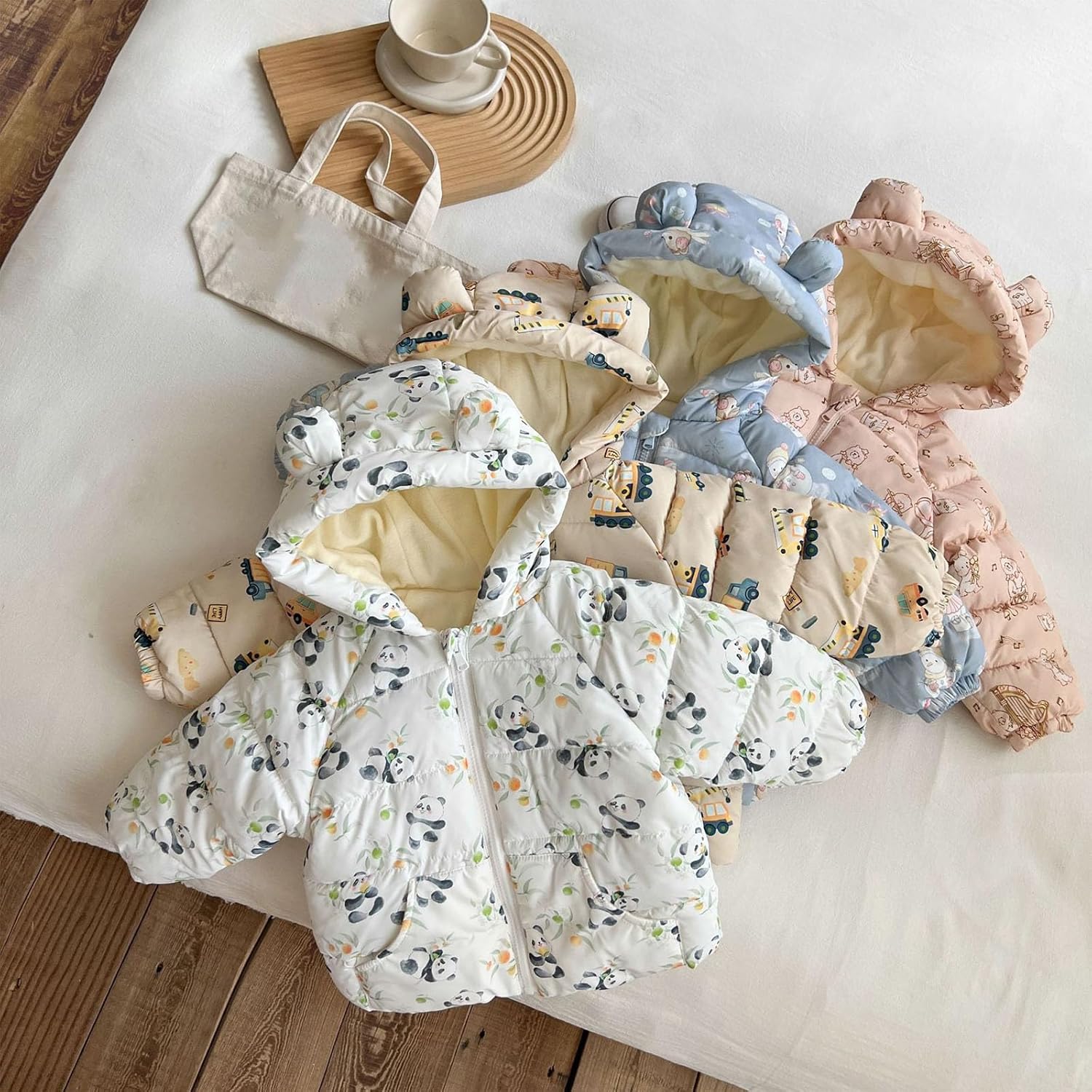 フード付 中綿コート 子供服 冬 リバーシブル くま 90cm 女の子 キッズ アウター 防寒 ベビー服 リバーシブル [Teevaseoan] ダウン コート ベビー アウター 子供 赤ちゃん 幼児 ダウンコート クマ耳 男の子 女の子 ショート丈