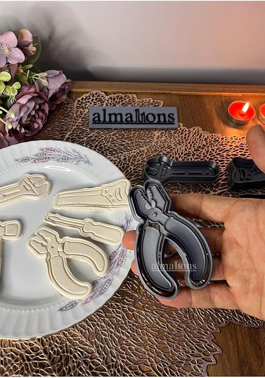 El Aletleri Kurabiye Kalıbı Seti - Tamirci - Hamur Şekillendirici - Şeker Hamuru Kalıp- 5 Adet